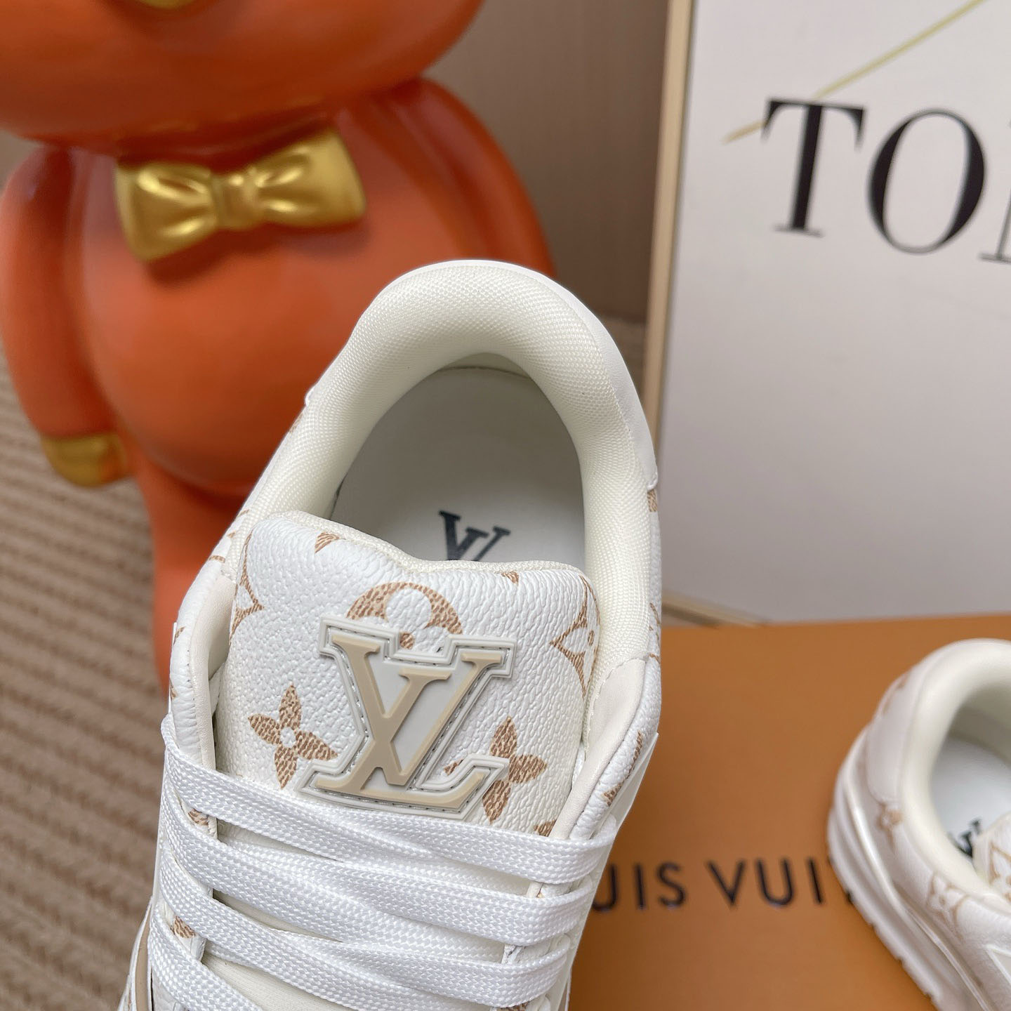 Louis Vuitton LV Trainer Sneaker 1AKYBR（upon uk size） - DesignerGu