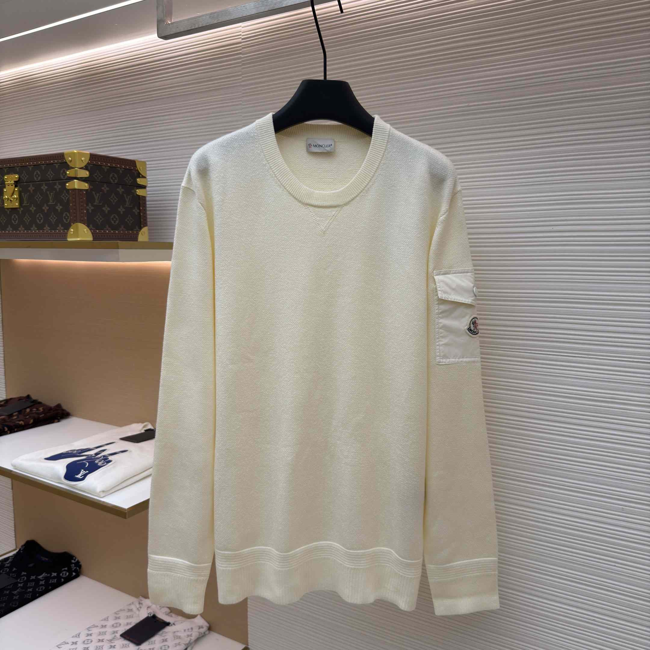 Moncler Wool Sweater - DesignerGu