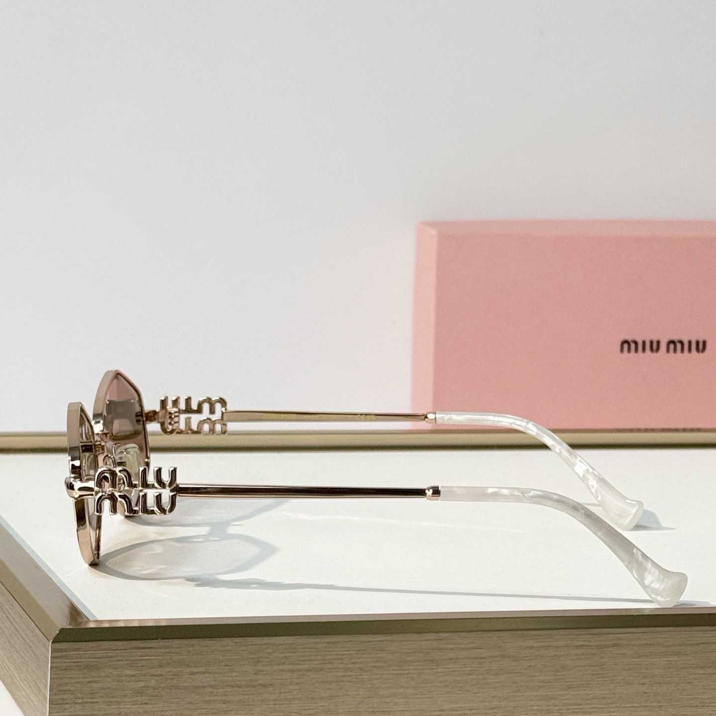 Miu Miu MU 504ZS Sunglasses - DesignerGu
