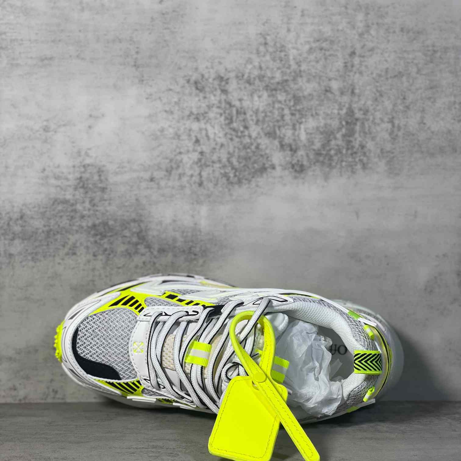 Off-White Be Right Back Sneakers - DesignerGu