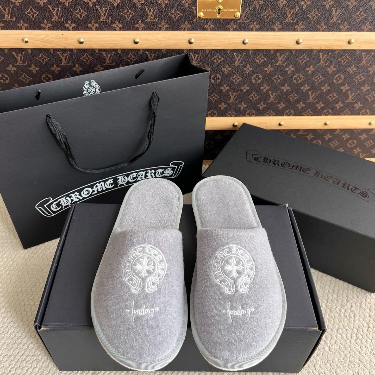 Chrome Hearts Malibu Hotel Slippers  - DesignerGu