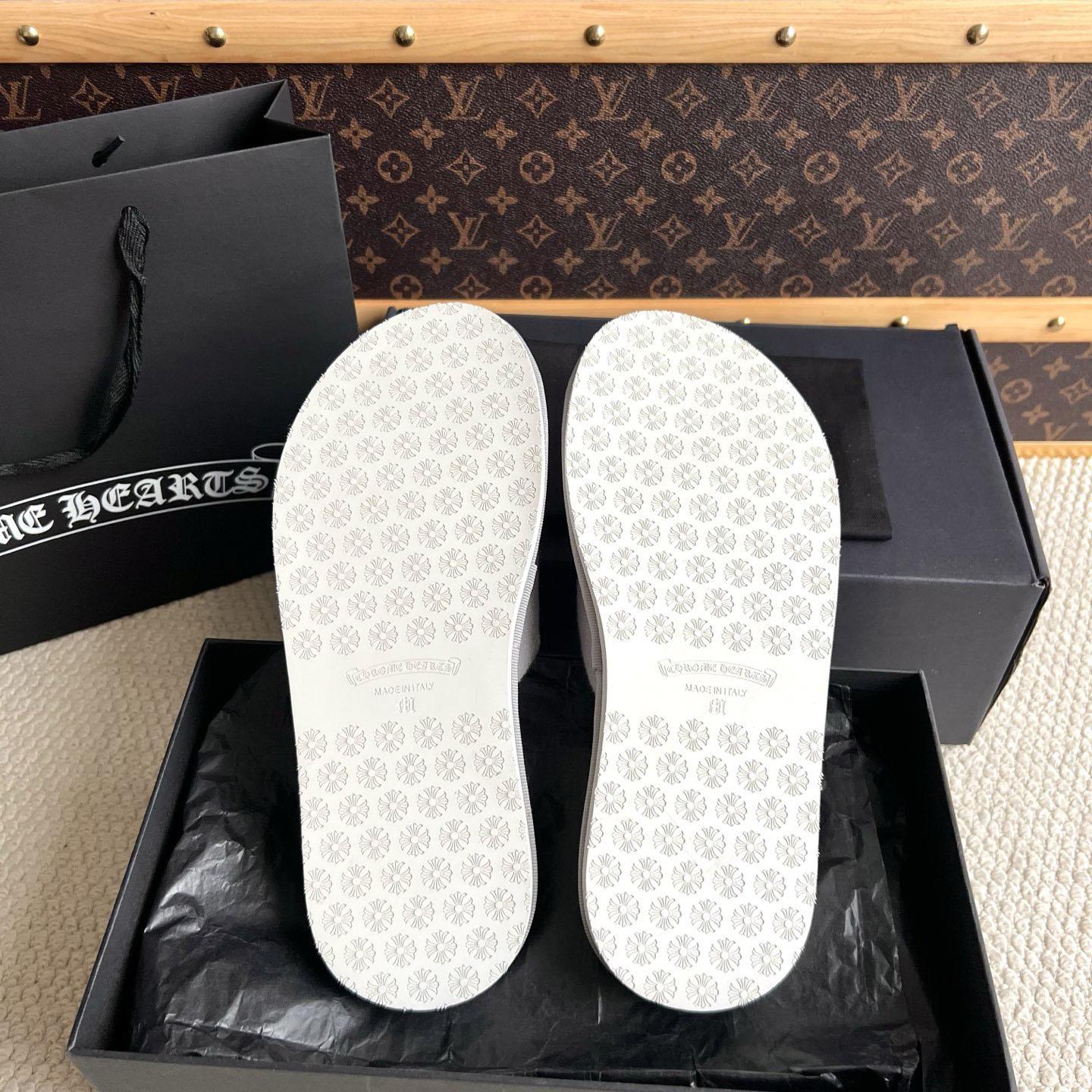 Chrome Hearts Malibu Hotel Slippers  - DesignerGu
