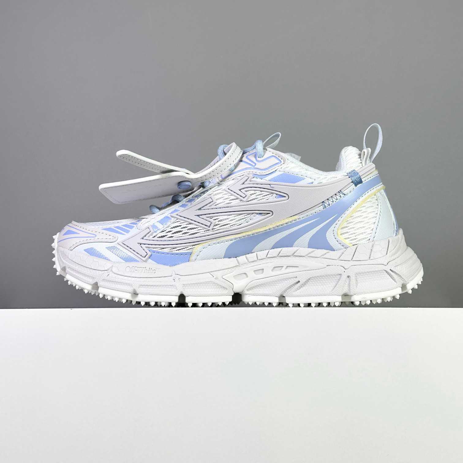 Off-White Be Right Back Sneakers - DesignerGu