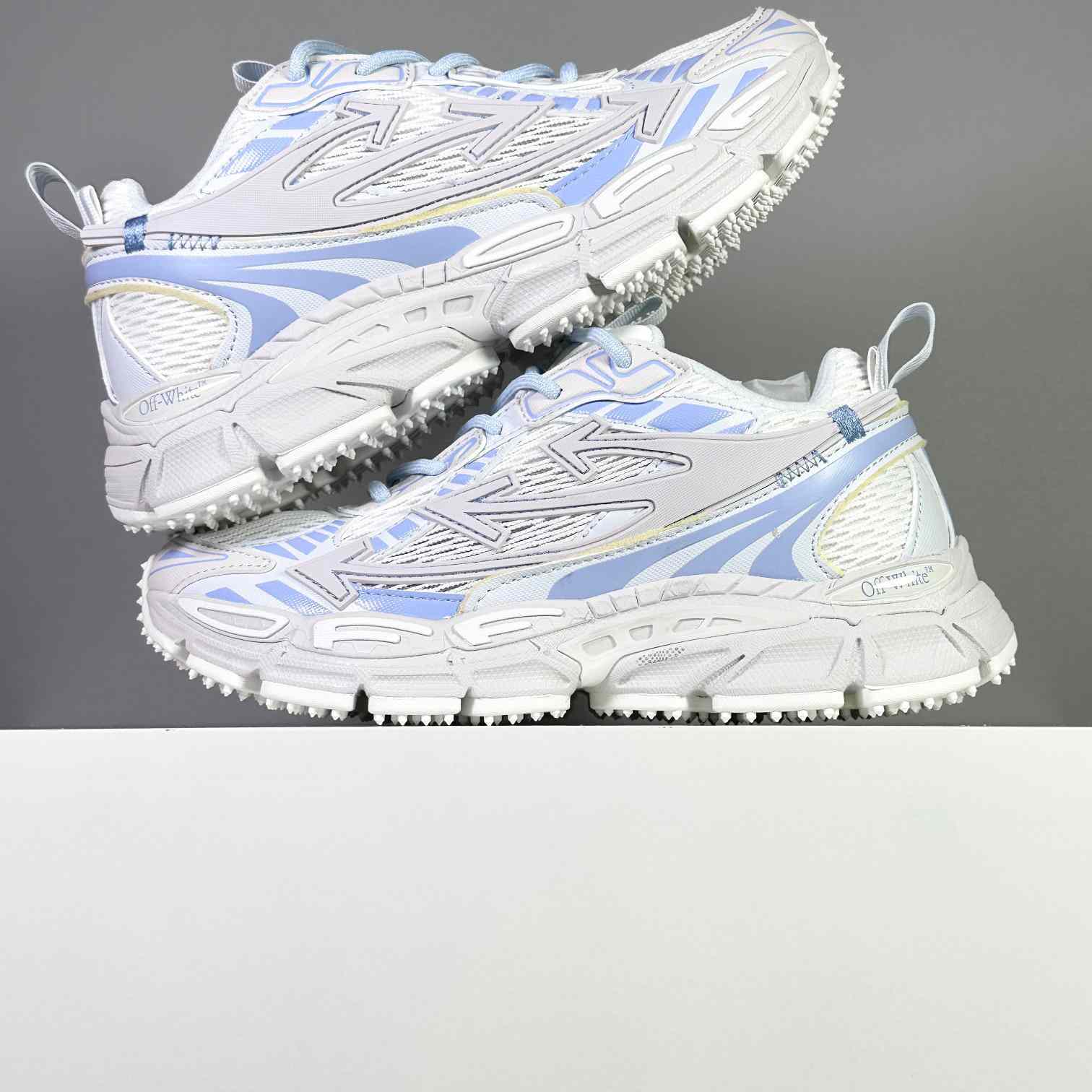 Off-White Be Right Back Sneakers - DesignerGu