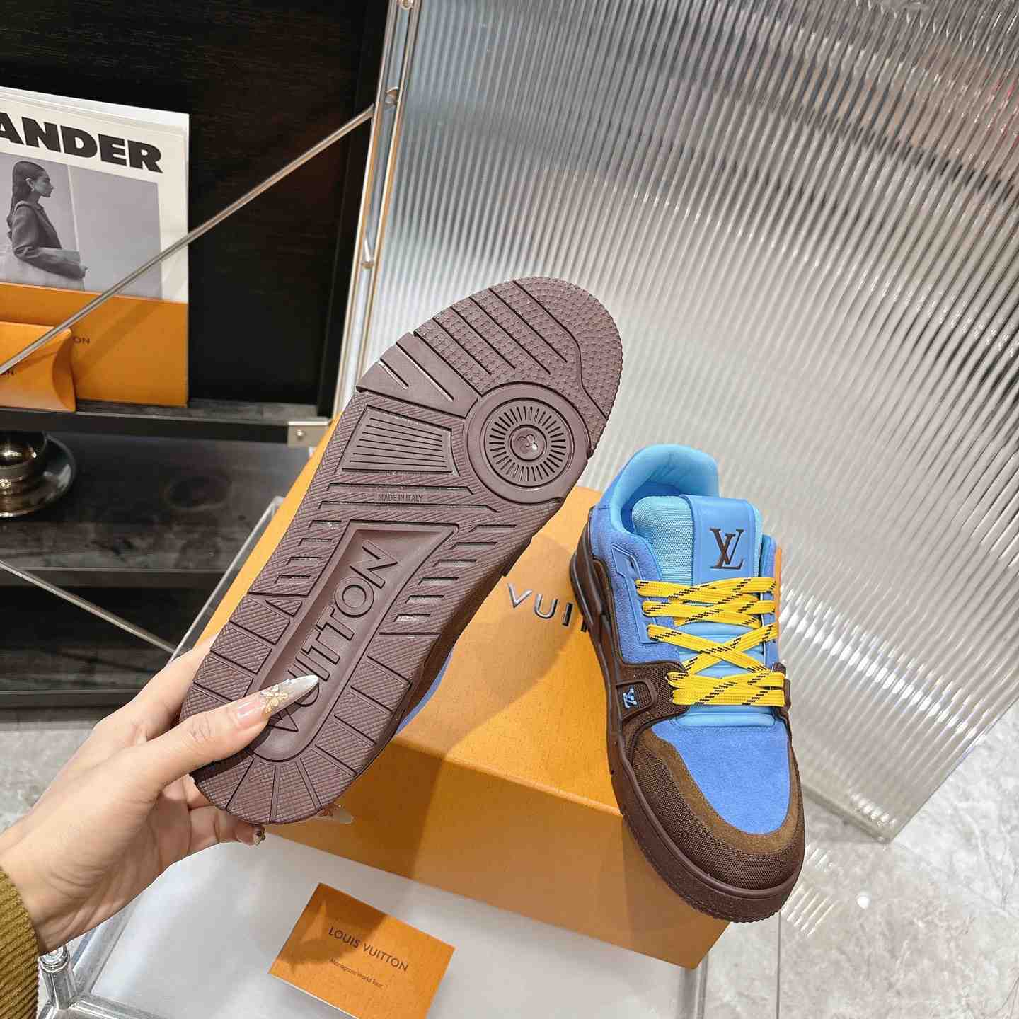 Louis Vuitton LV Trainer Sneaker 1AJ393  (upon uk size） - DesignerGu