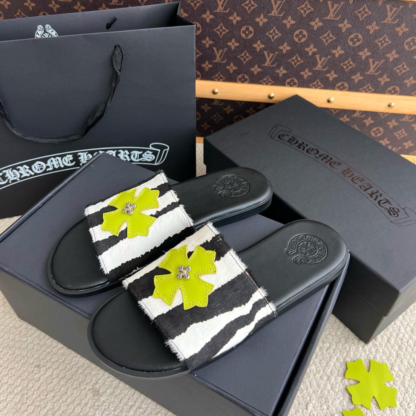 Chrome Hearts Zebra Pattern Flame Silver Cross Slipper - DesignerGu