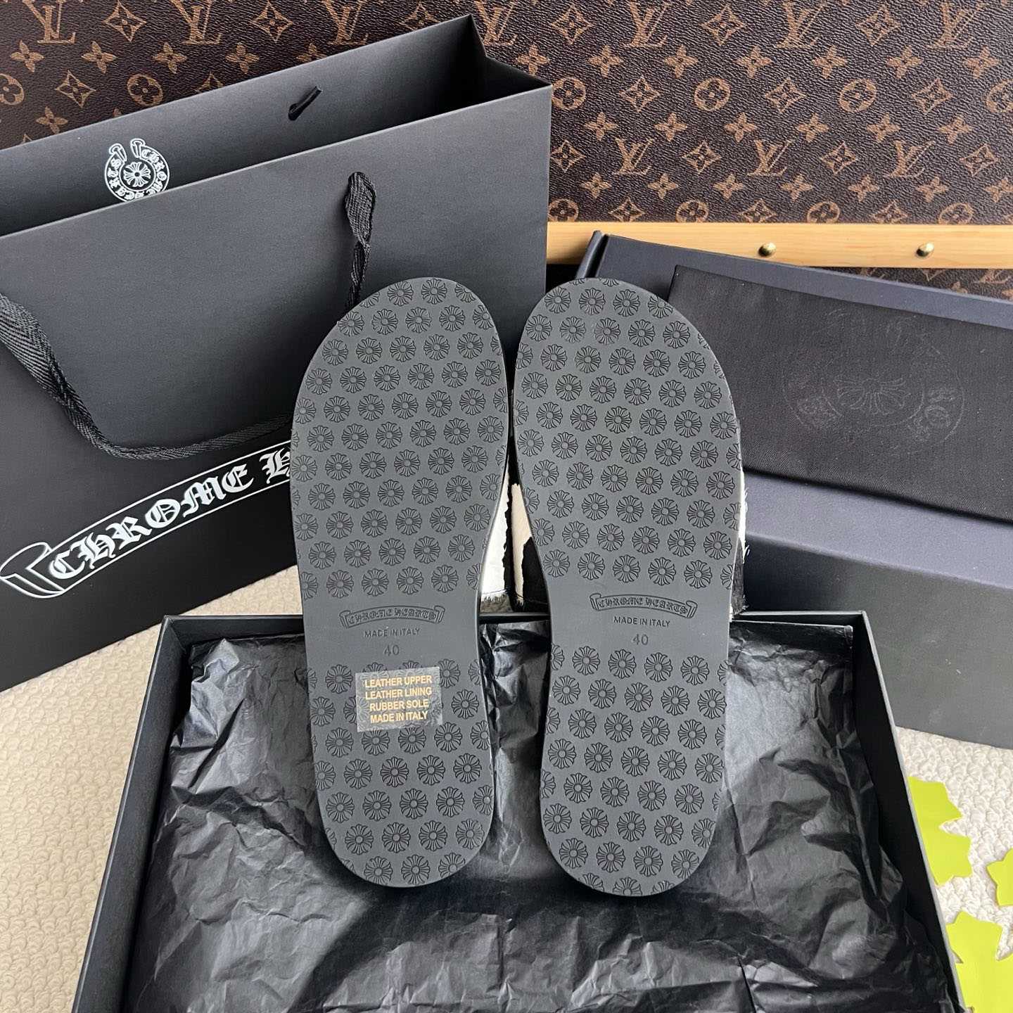 Chrome Hearts Zebra Pattern Flame Silver Cross Slipper - DesignerGu