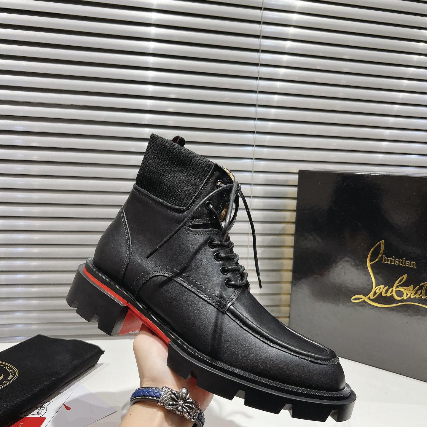 Christian Louboutin Black Trapman TCT 2 Boots - DesignerGu