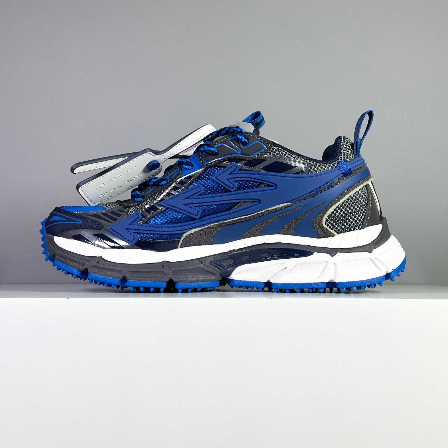 Off-White Be Right Back Sneakers - DesignerGu