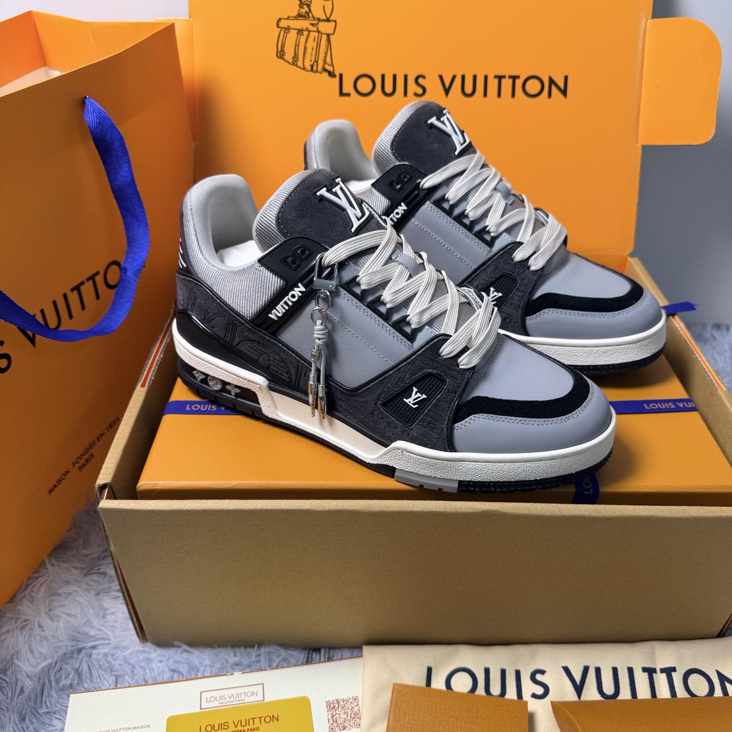 Louis Vuitton LV Trainer Sneaker 1AKP7S（upon uk size） - DesignerGu