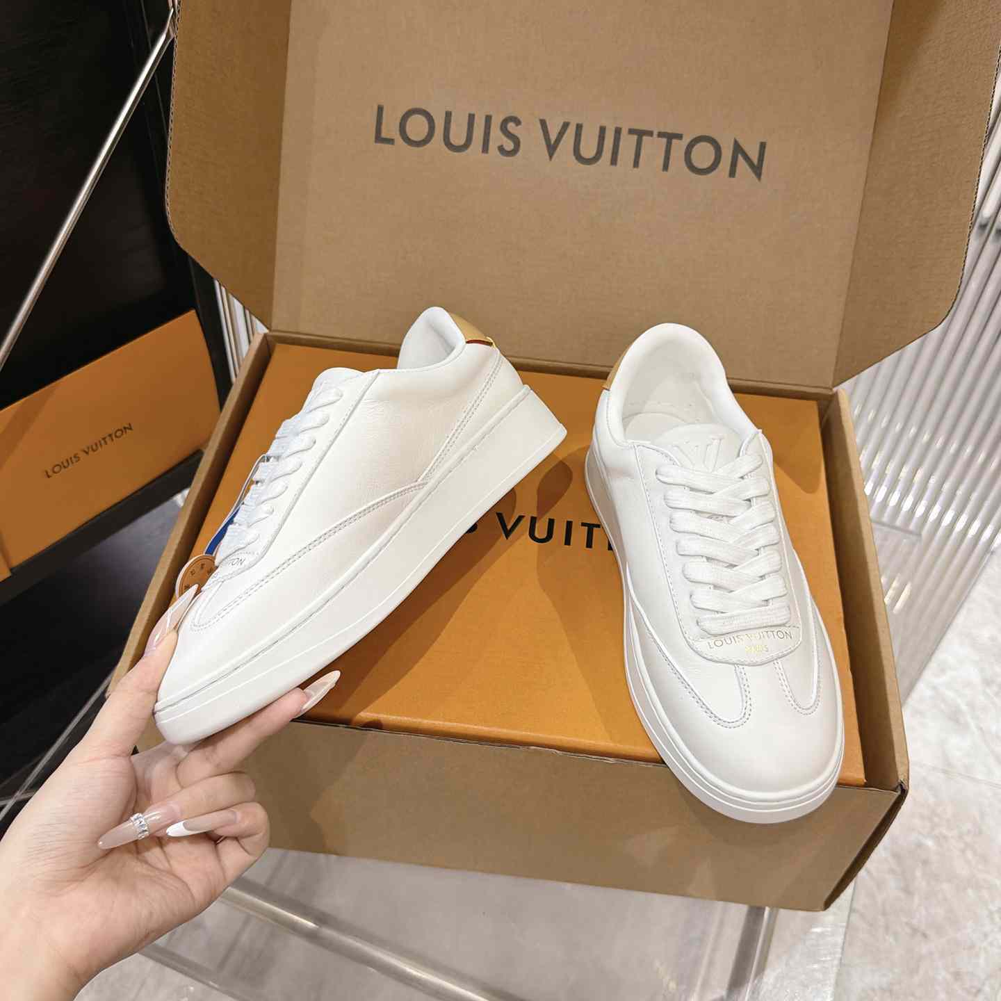 Louis Vuitton LV Flash Sneaker 1AJA24  (upon uk size) - DesignerGu