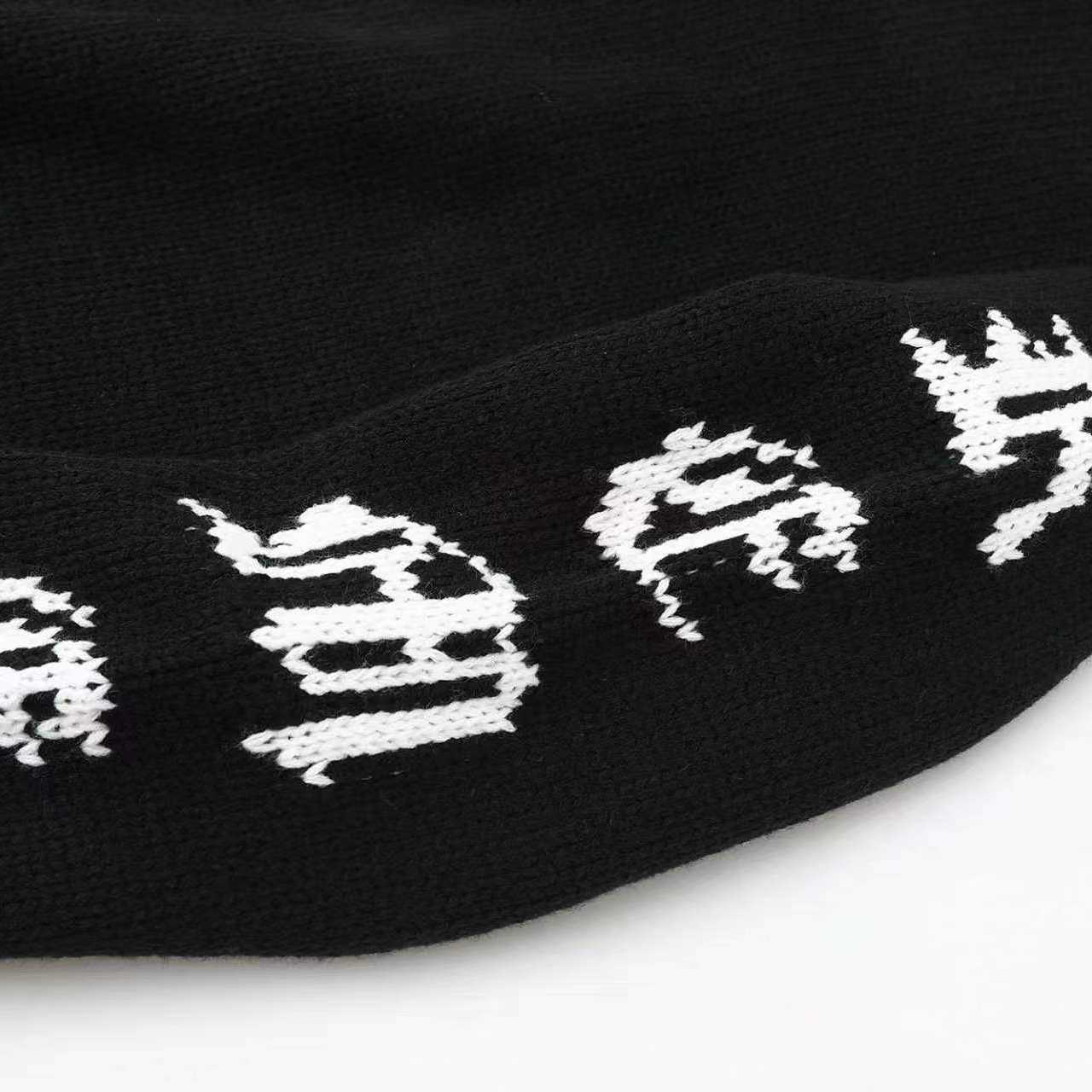 Supreme Old English Sleeves Sweater 'Black' - DesignerGu