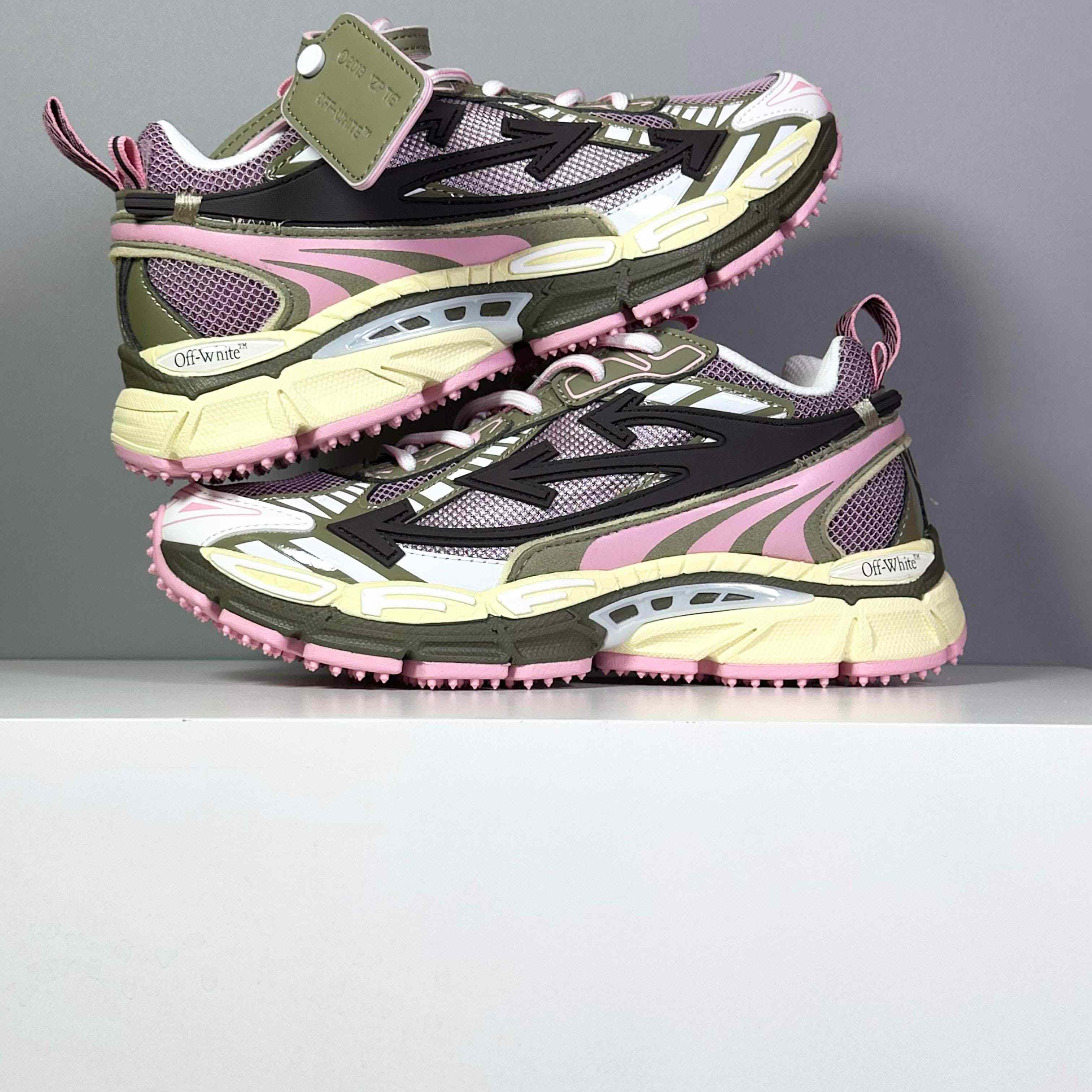 Off-White Be Right Back Mesh Sneakers - DesignerGu