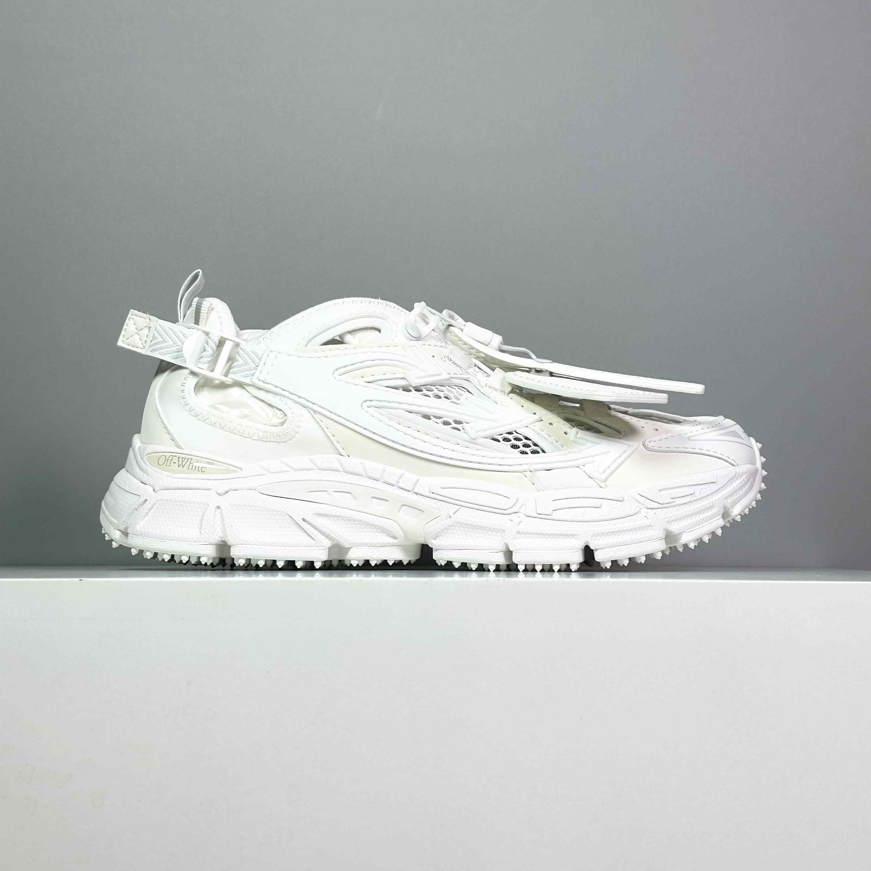 Off-White Be Right Back Open Sneakers - DesignerGu