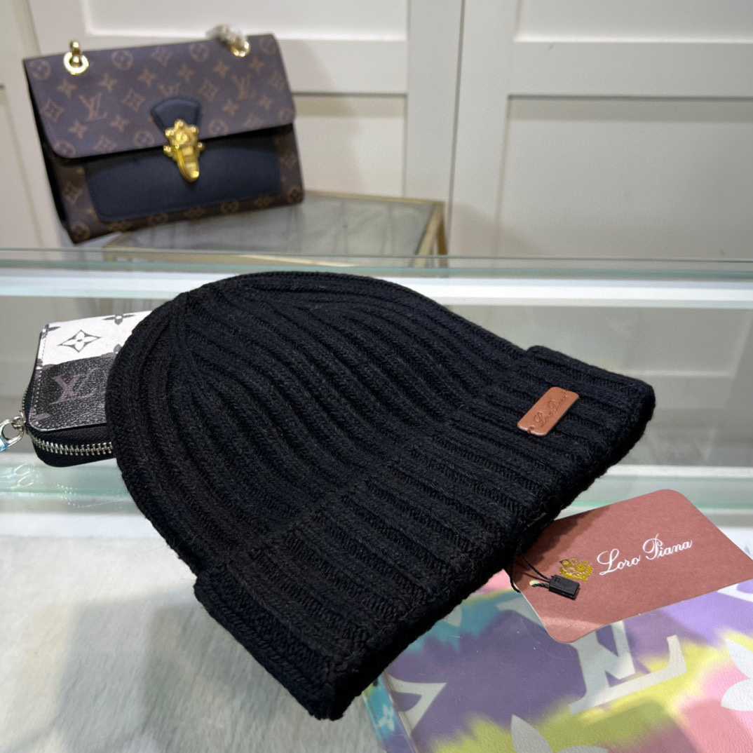 Loro Piana Niseko Leather-Trimmed Cotton Beanie - DesignerGu