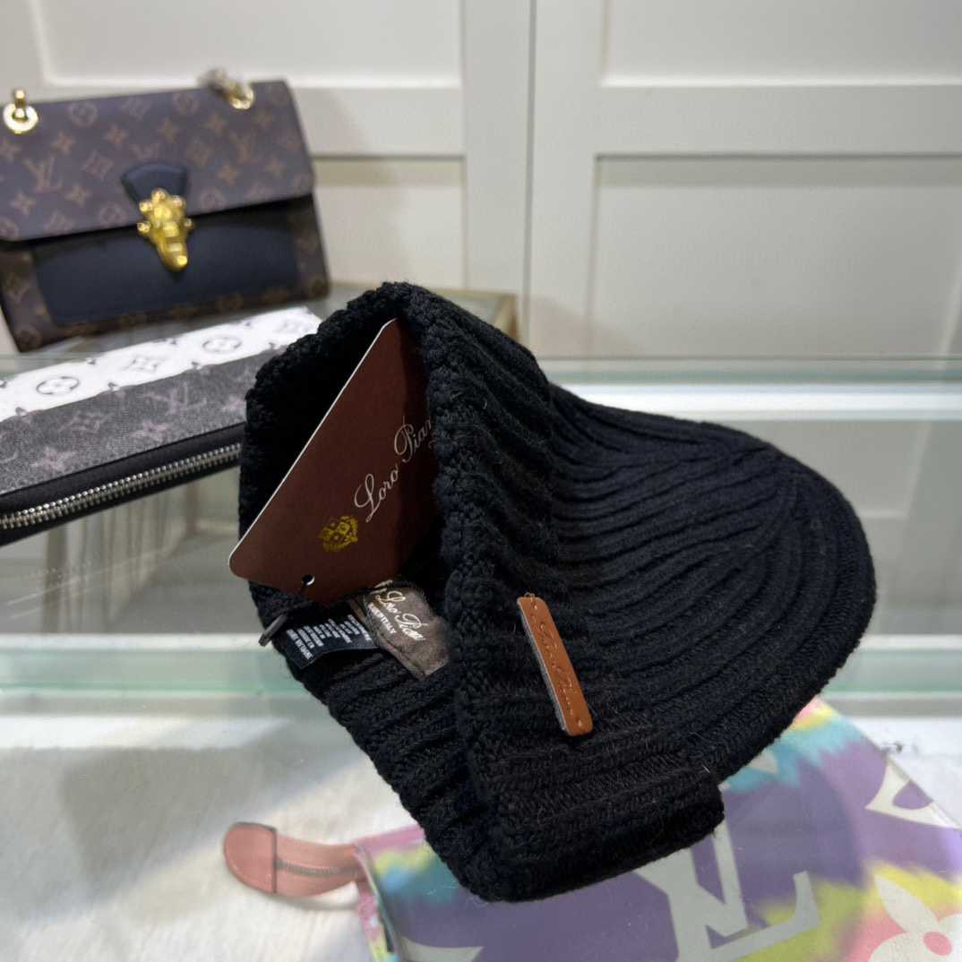 Loro Piana Niseko Leather-Trimmed Cotton Beanie - DesignerGu