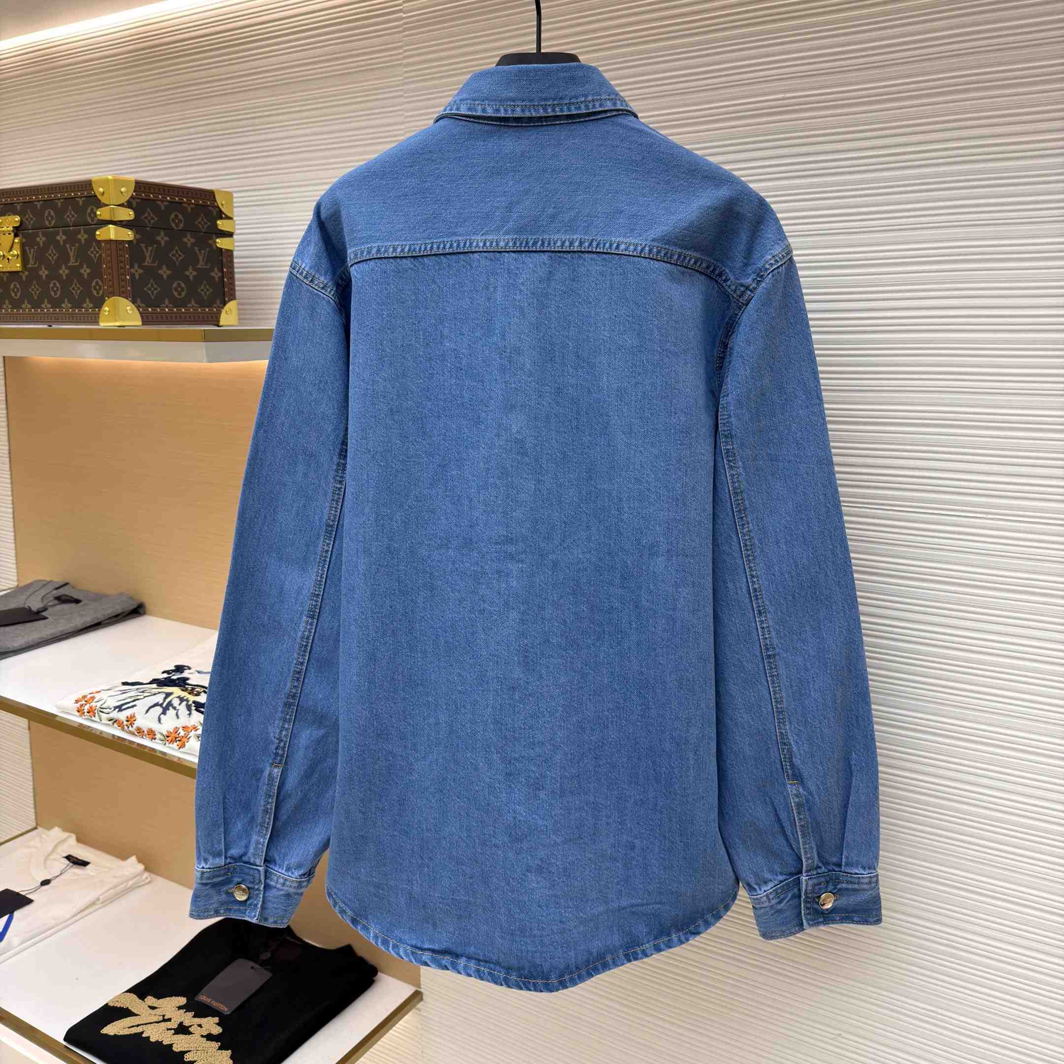 Gucci  Patch-Pockets Denim Shirt - DesignerGu