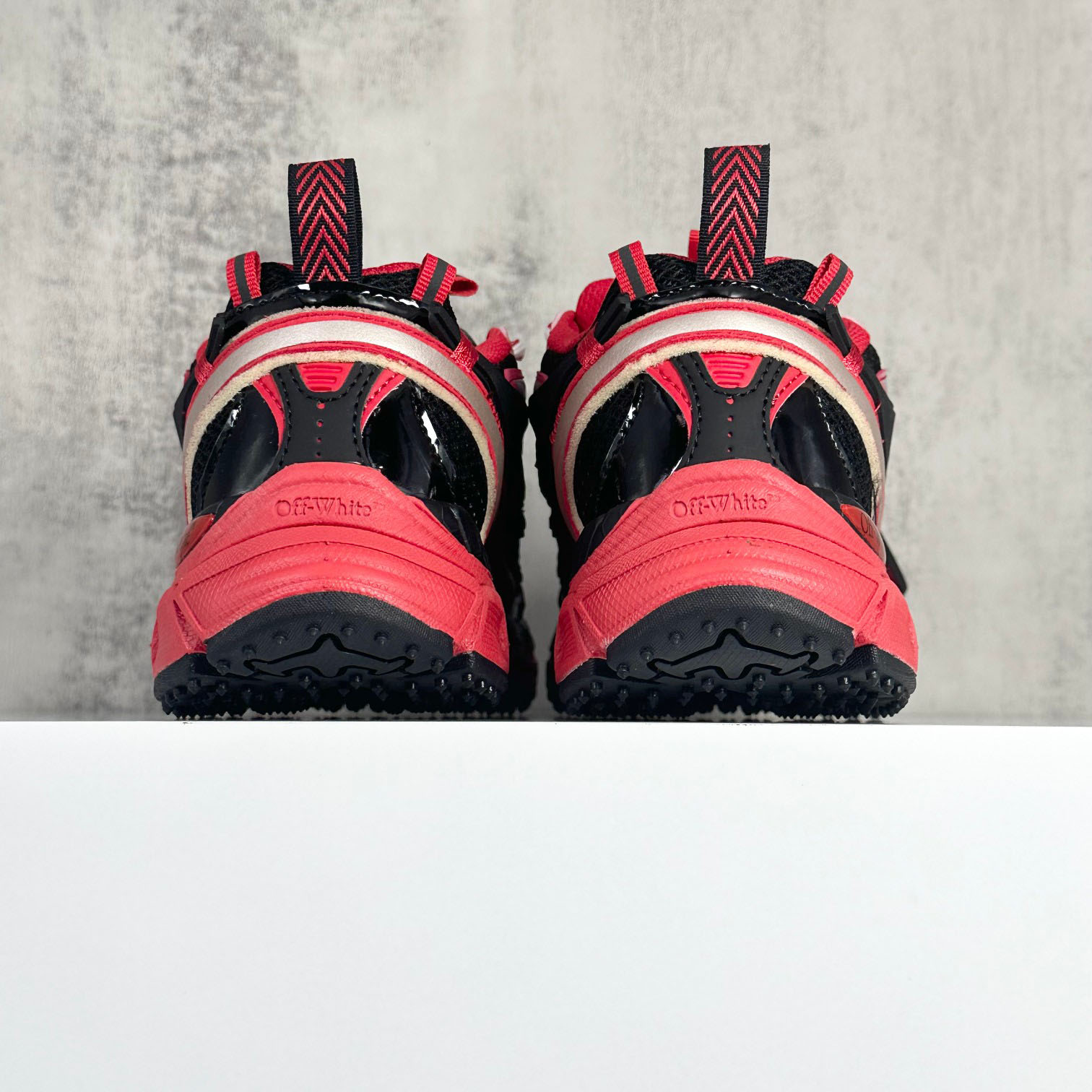Off-White Be Right Back 'Black Red' Sneakers - DesignerGu
