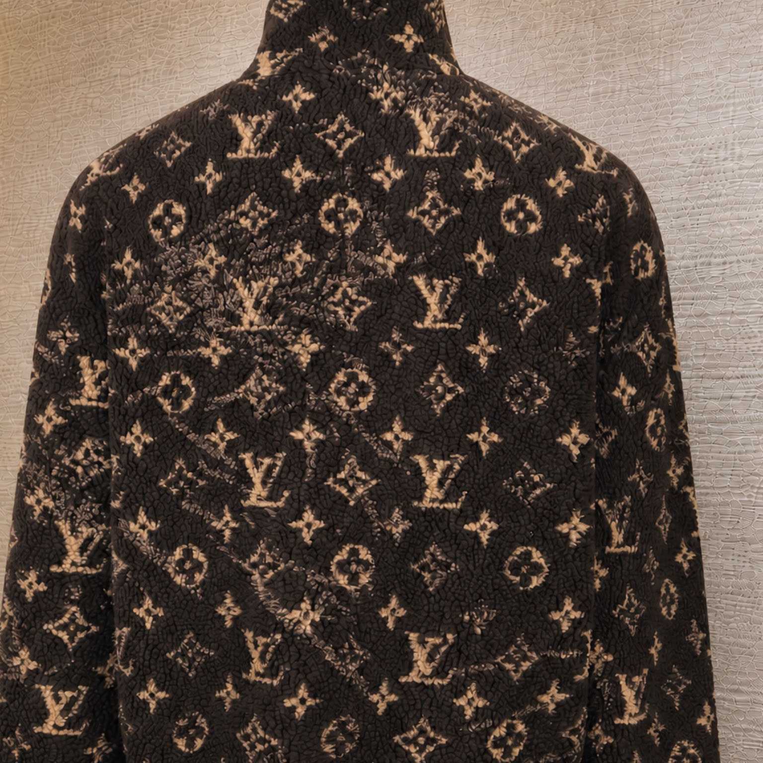 Louis Vuitton Monogram Reversible Fleece Blouson 1AKM2T - DesignerGu