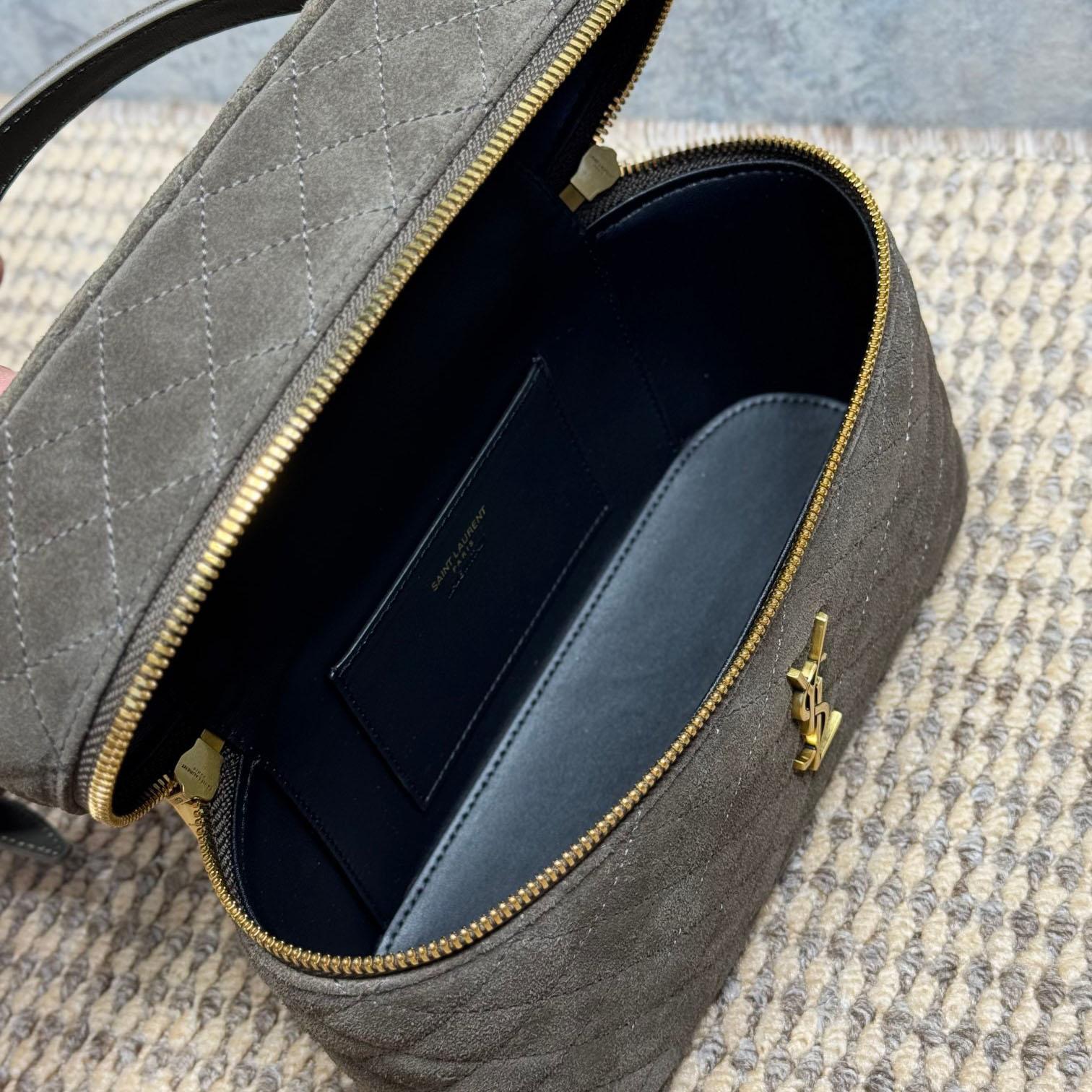Saint Laurent GABY Vanity large In Suede - DesignerGu