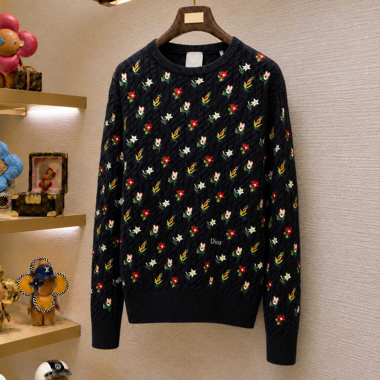 Dior Sweater With Floral Embroidery - DesignerGu