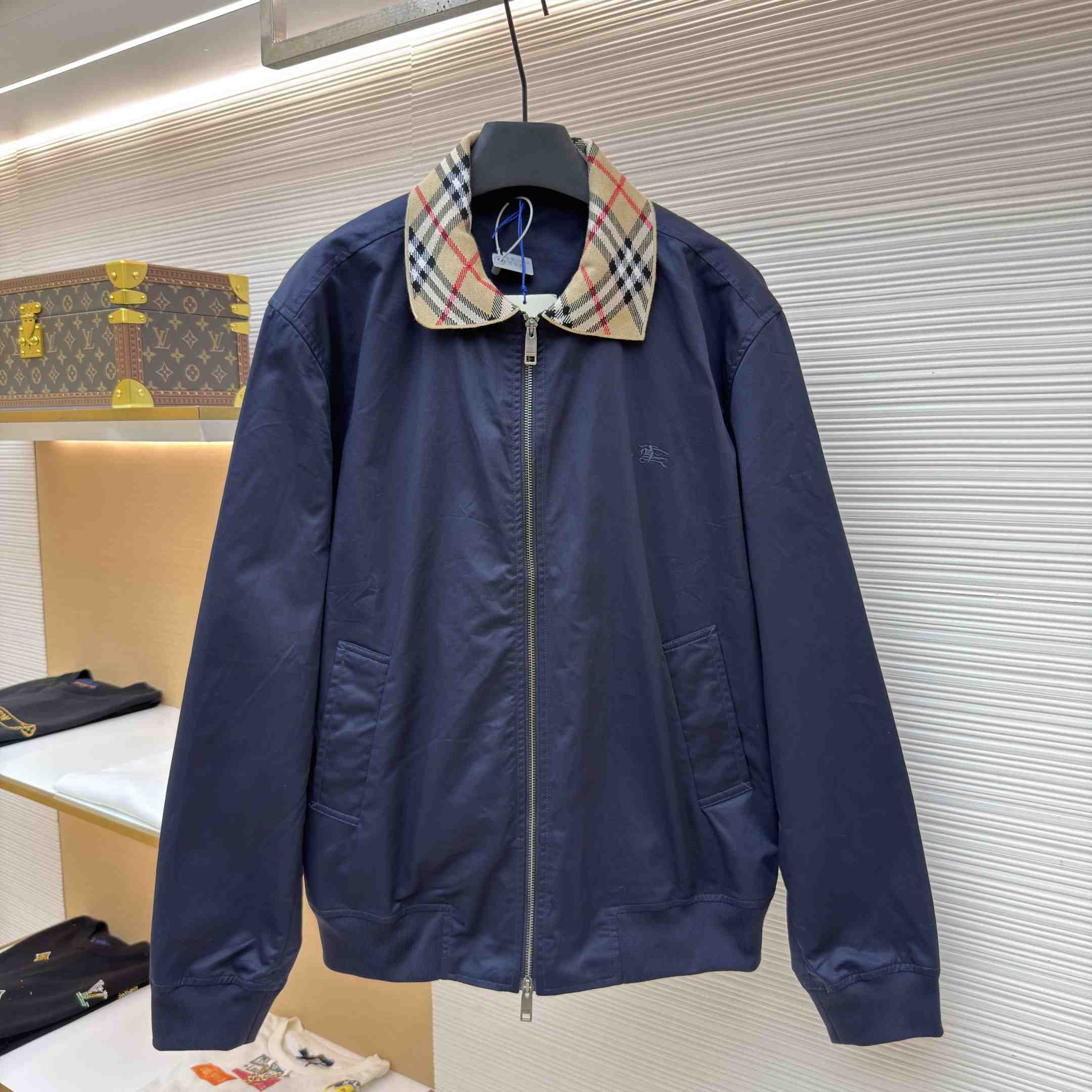 Burberry Gabardine Glenfields Harrington Jacket - DesignerGu
