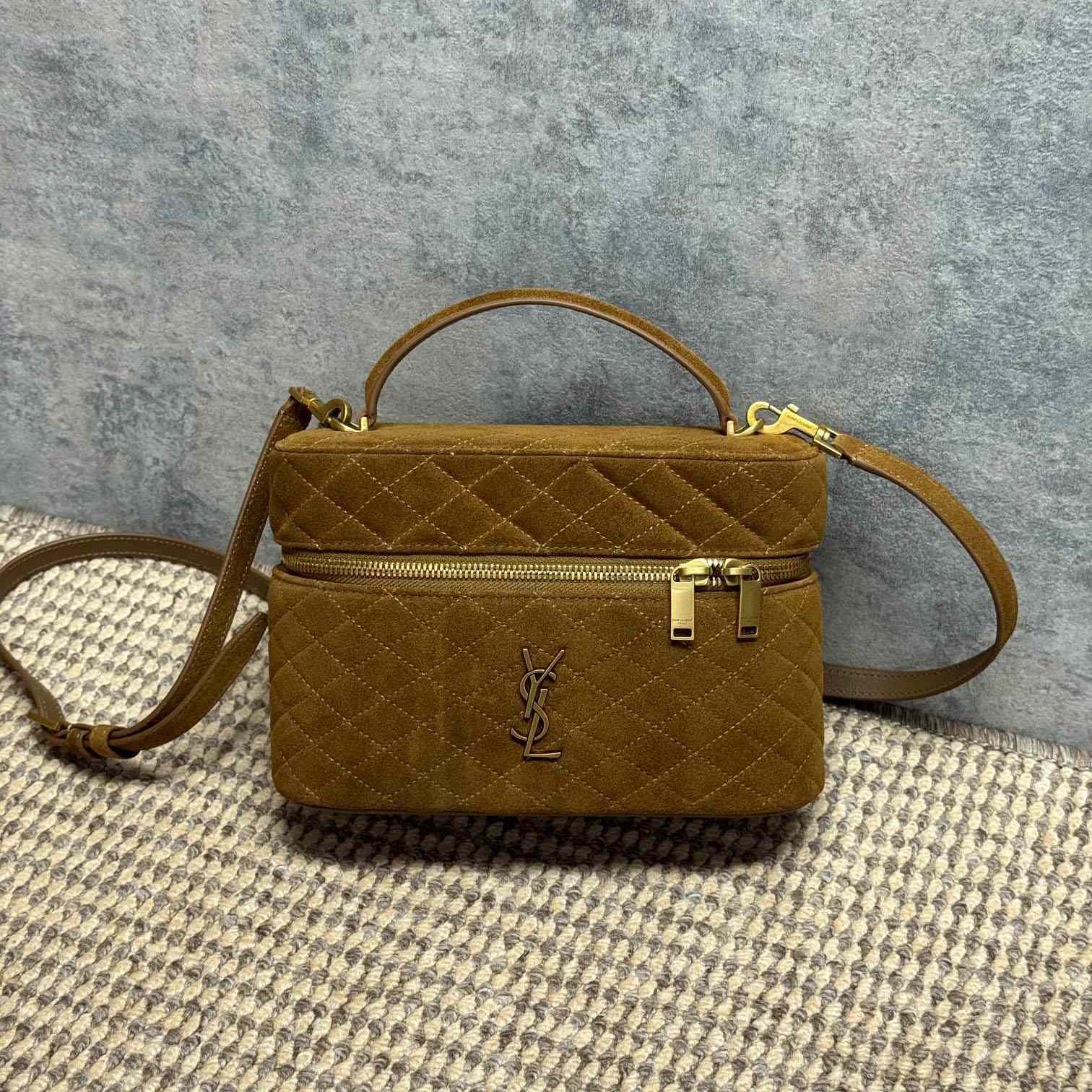 Saint Laurent GABY Vanity large In Suede - DesignerGu