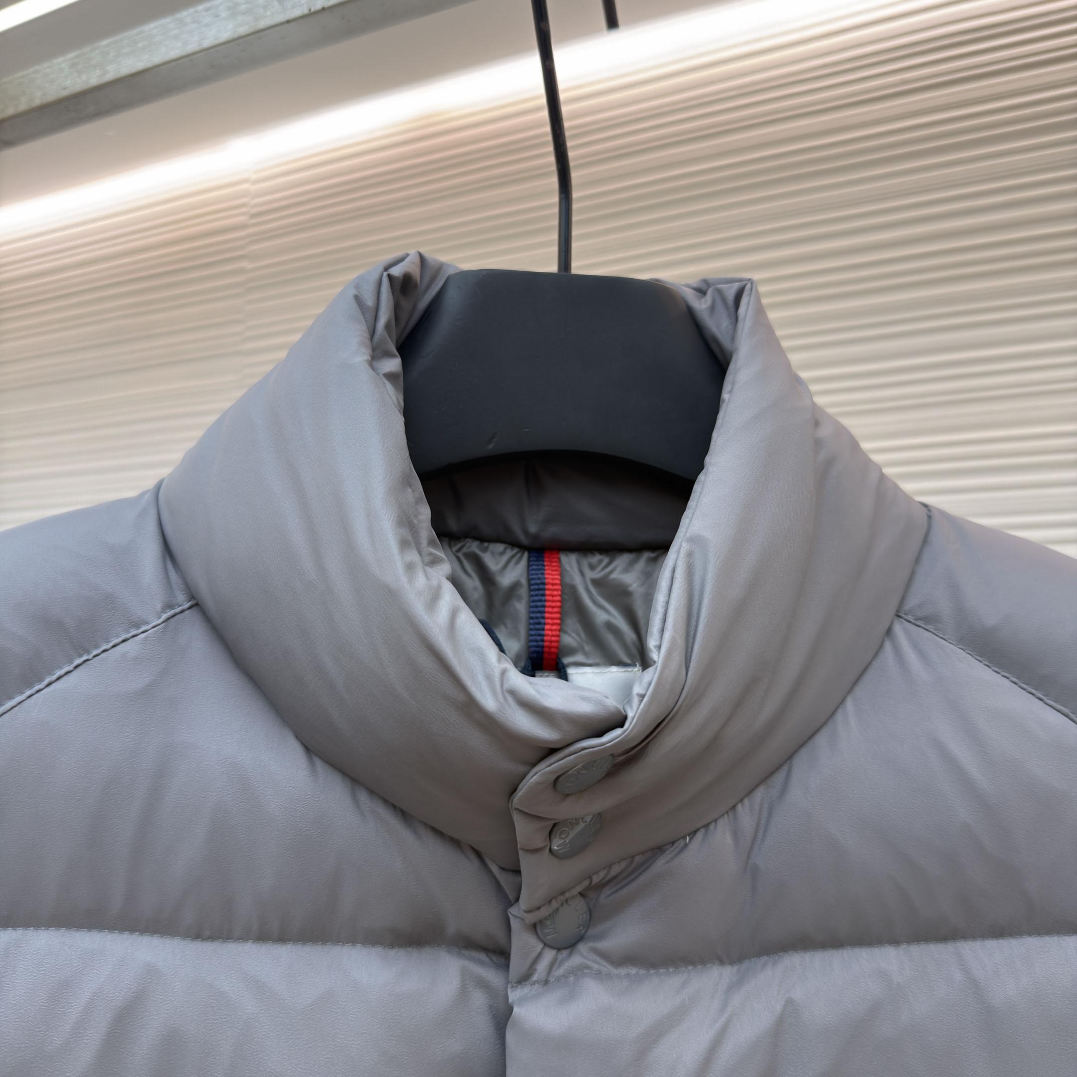 Moncler Tibb Down Gilet - DesignerGu