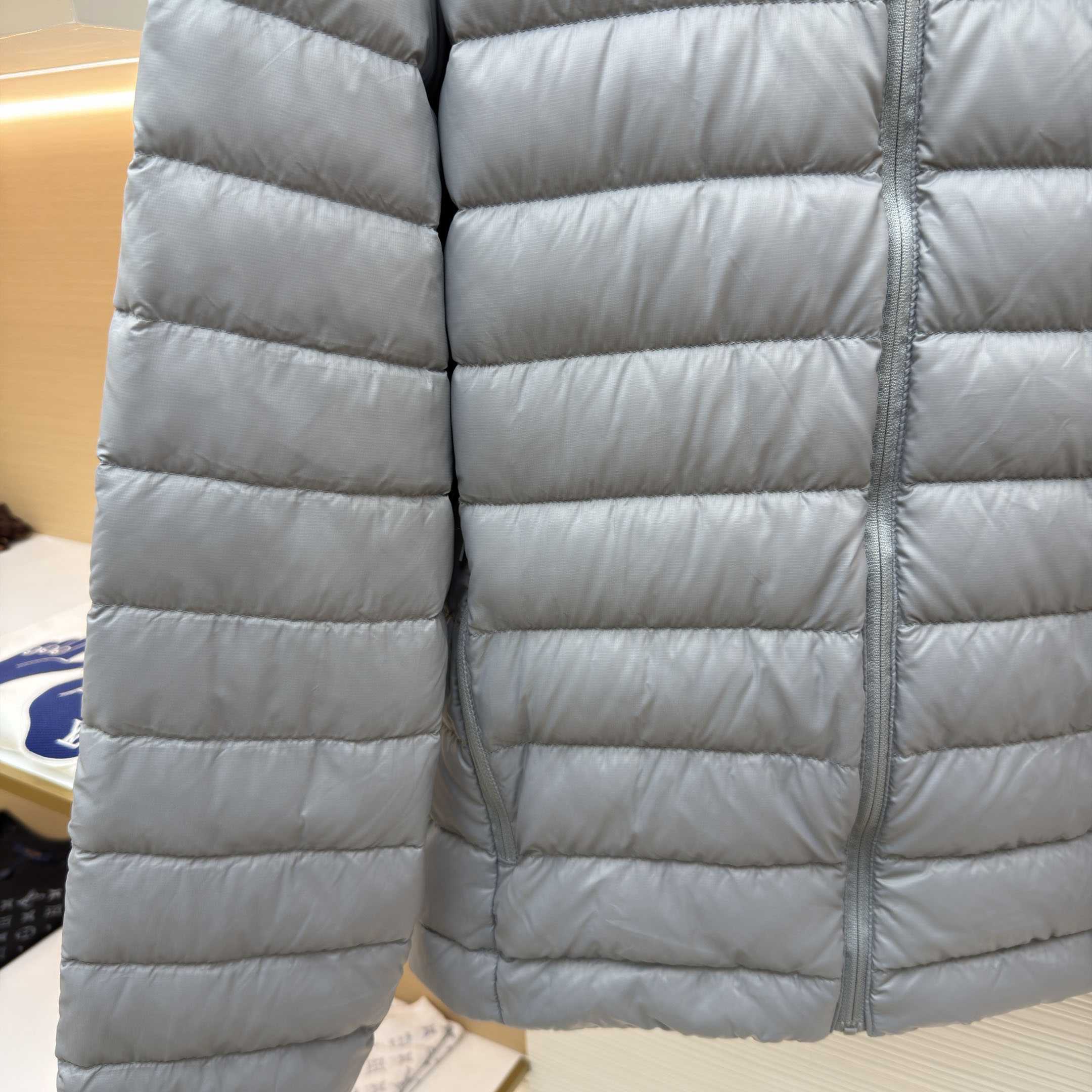 Canada Goose Stratus Jacket - DesignerGu