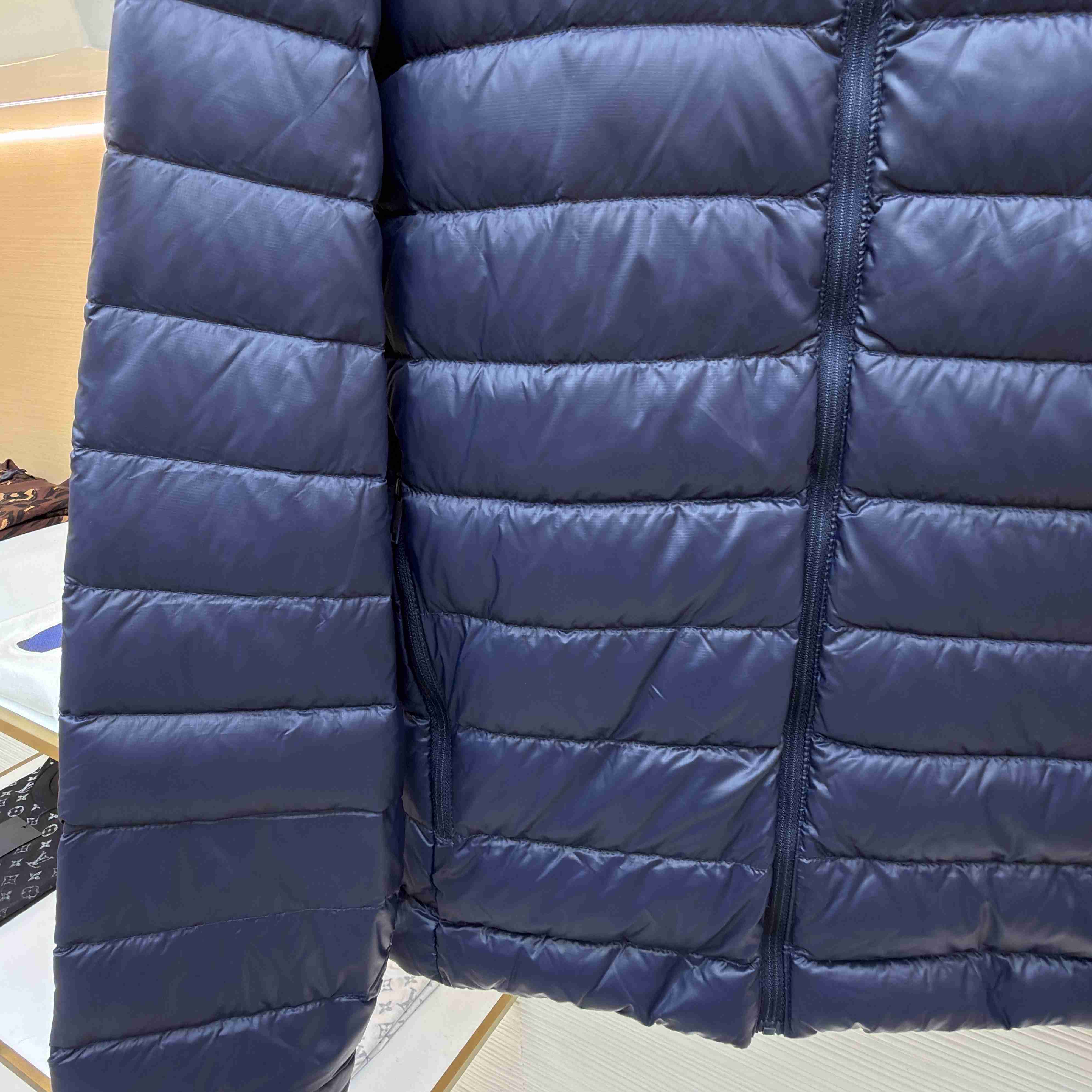 Canada Goose Stratus Jacket - DesignerGu