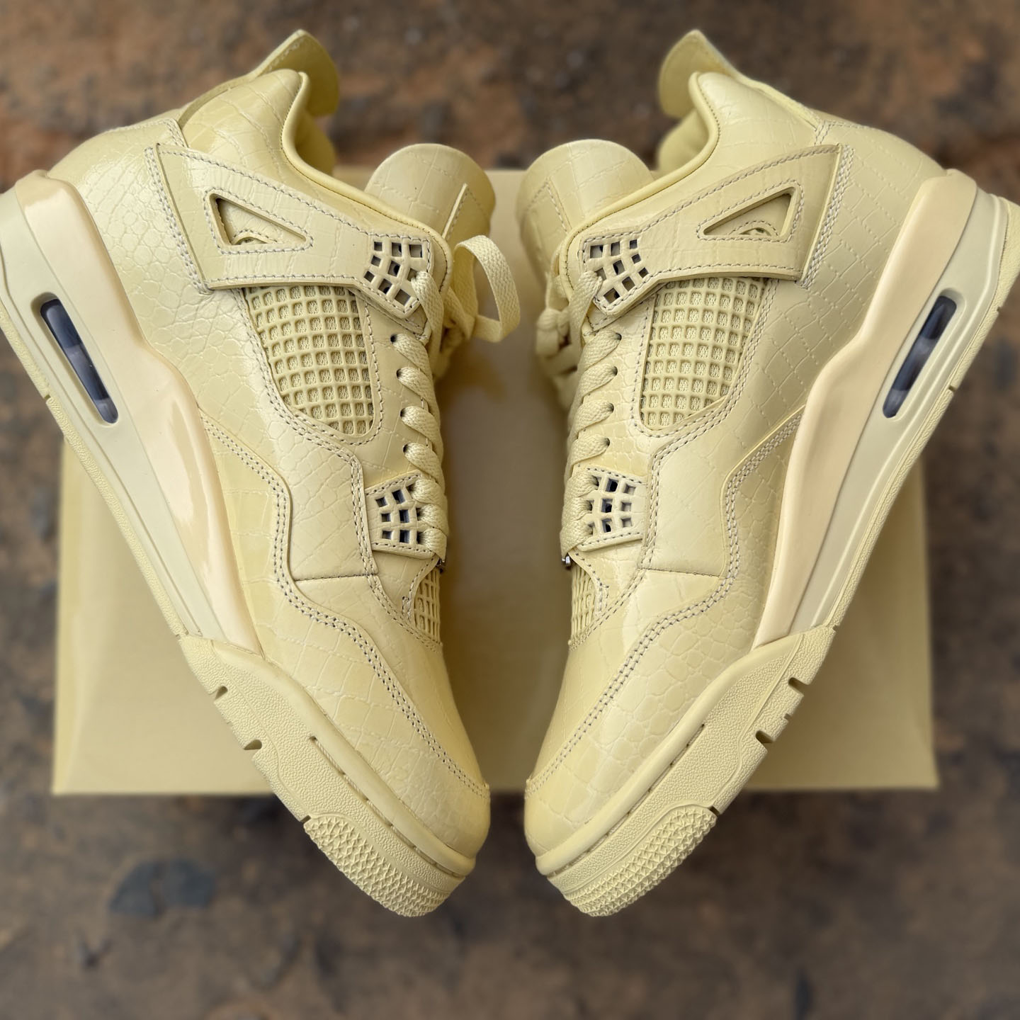 Jordan × J. Balvin Ai1r Jordan 4  IW2872-700 - DesignerGu