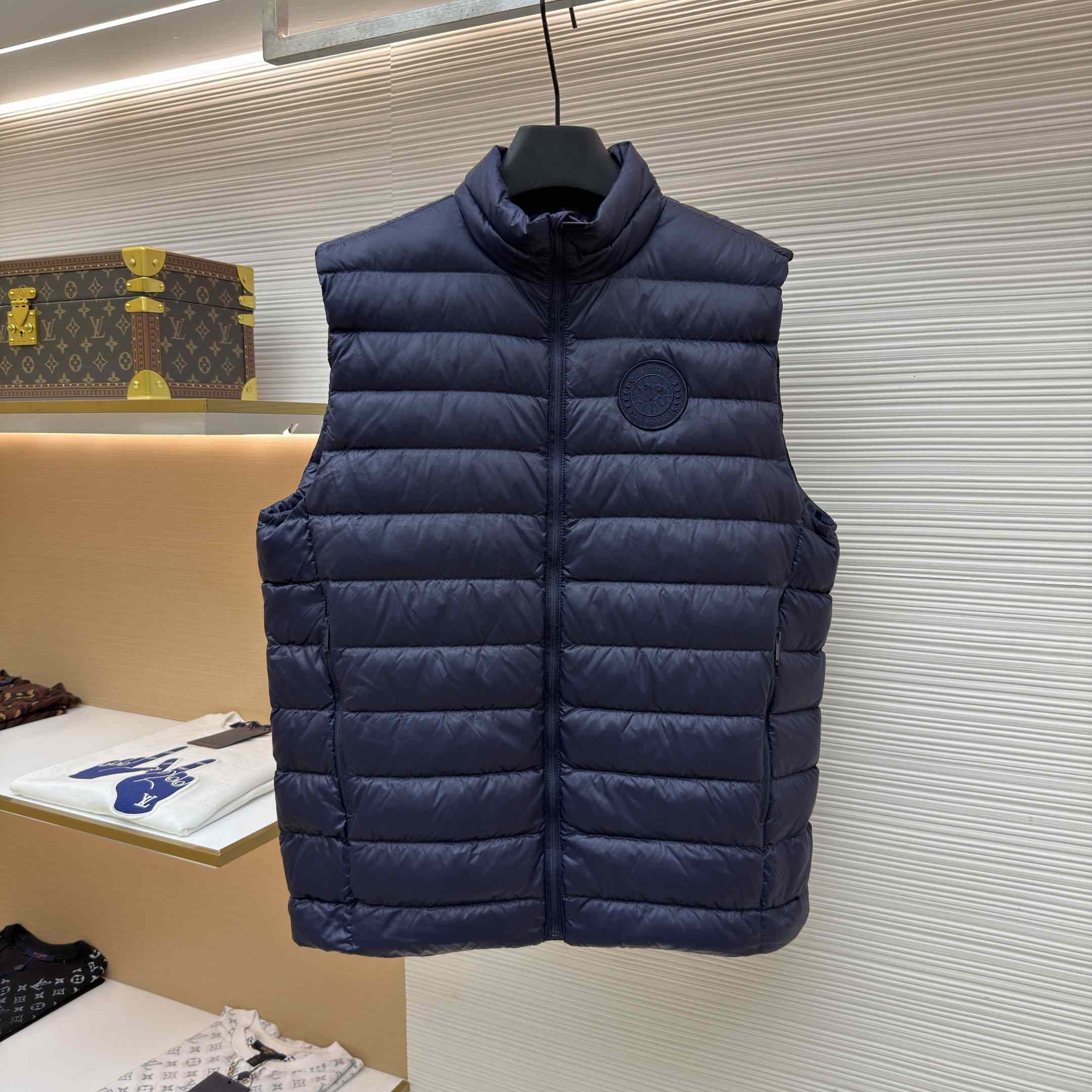 Canada Goose Stratus Padded Gilet - DesignerGu