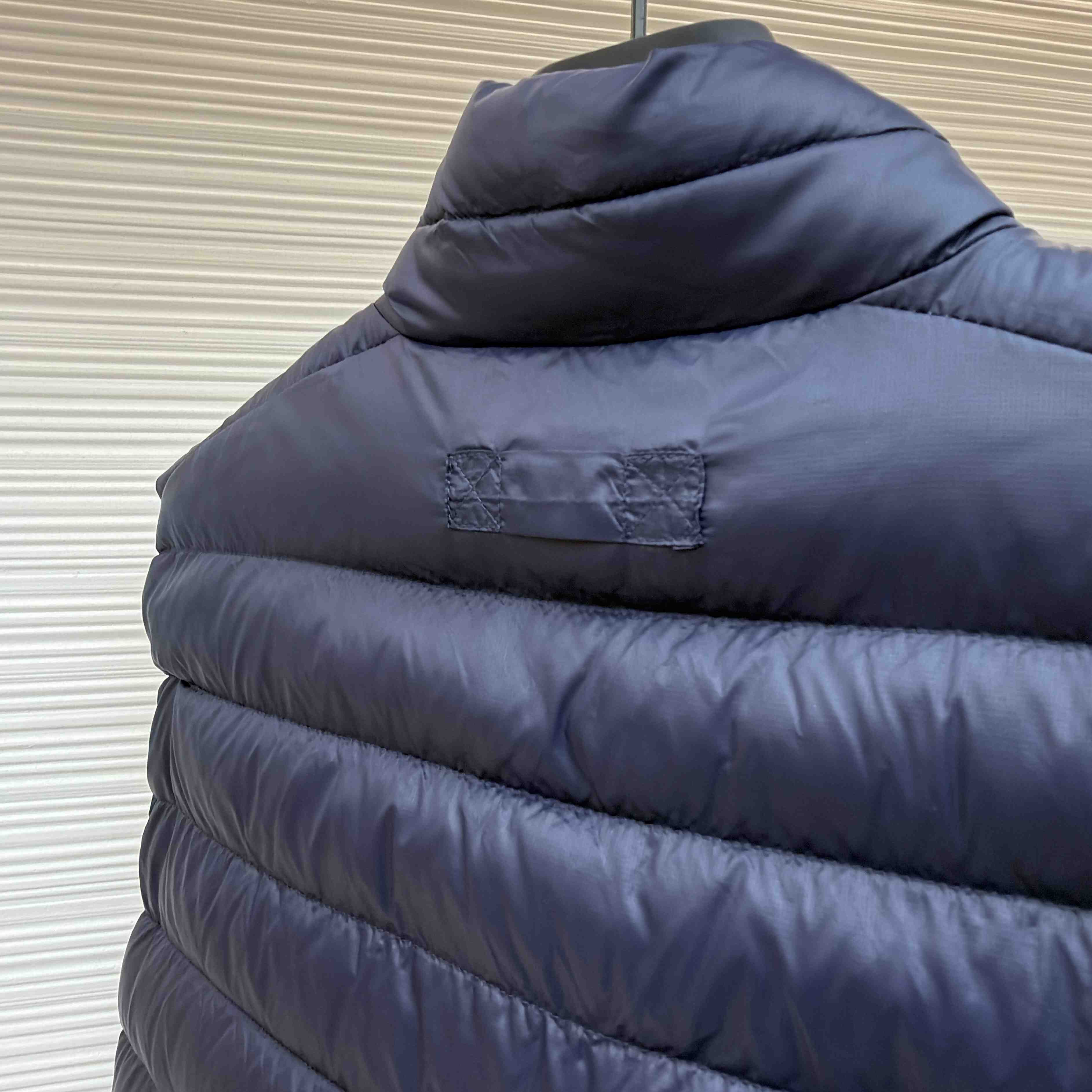 Canada Goose Stratus Padded Gilet - DesignerGu