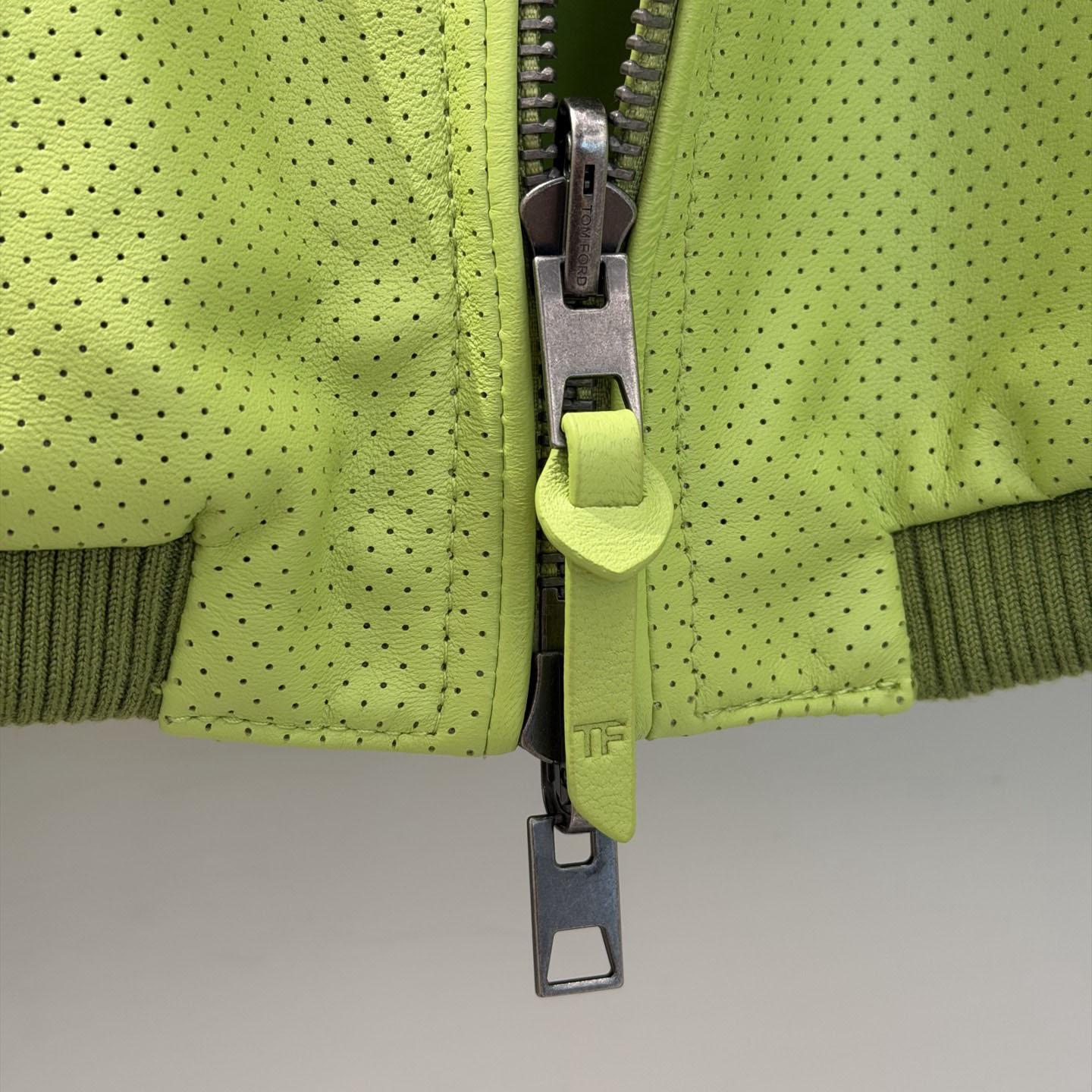 Tom Ford  Reversible Leather And Nylon Jacket - DesignerGu