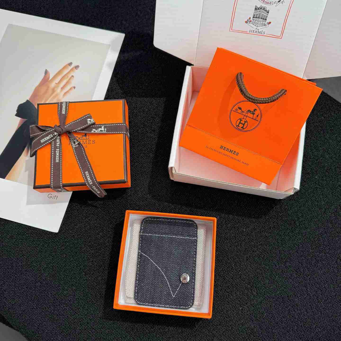 Hermes  