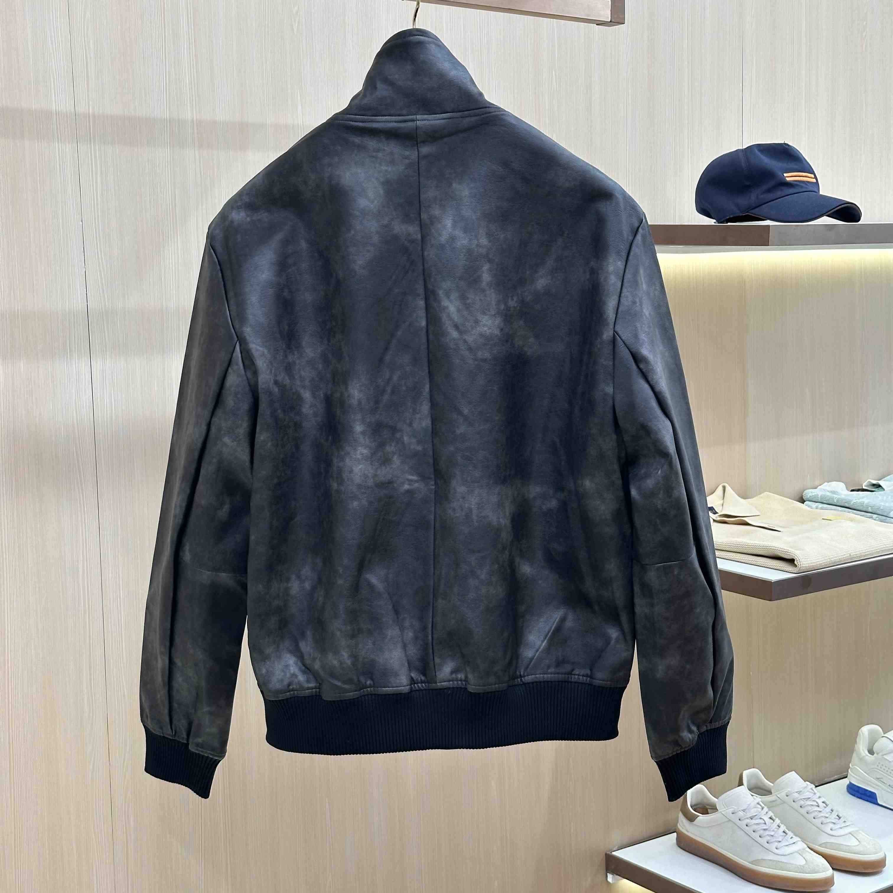Louis Vuitton Vintage Effect Leather Track Top 1AK6UR - DesignerGu