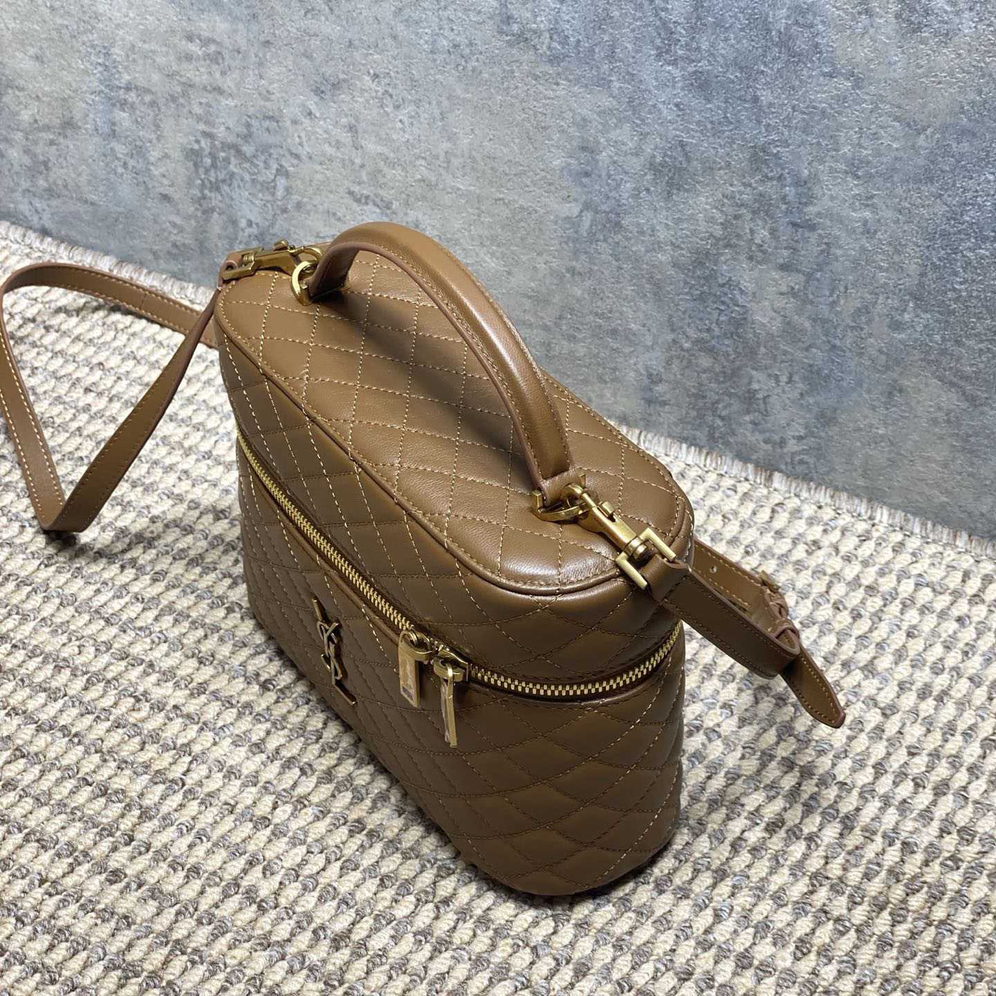 Saint Laurent GABY Vanity Large In Lambskin - DesignerGu