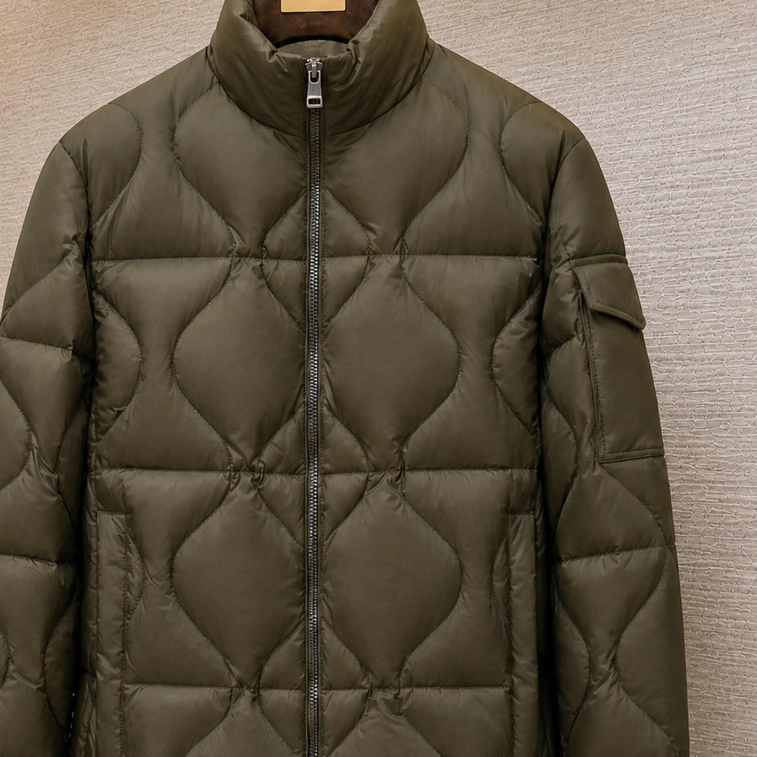 Moncler Asurel Geometric Quilted Short Down Jacket - DesignerGu