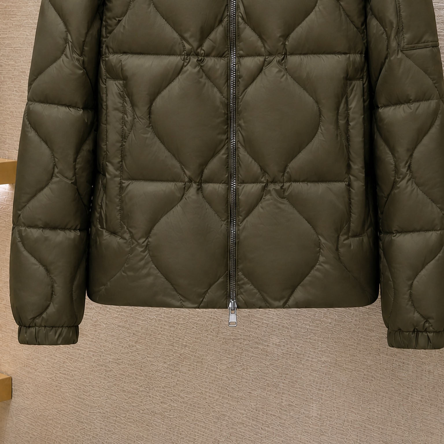Moncler Asurel Geometric Quilted Short Down Jacket - DesignerGu