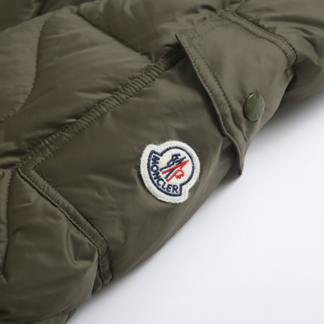 Moncler Asurel Geometric Quilted Short Down Jacket - DesignerGu