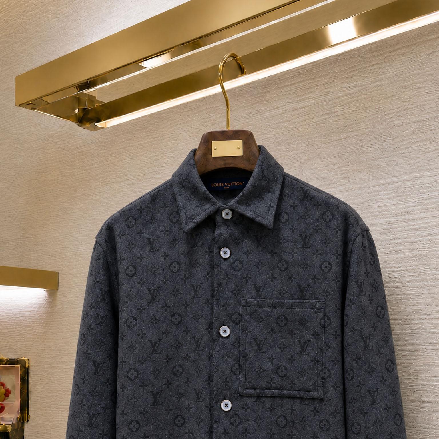 Louis Vuitton Monogram Double Face Overshirt 1AIWGS - DesignerGu