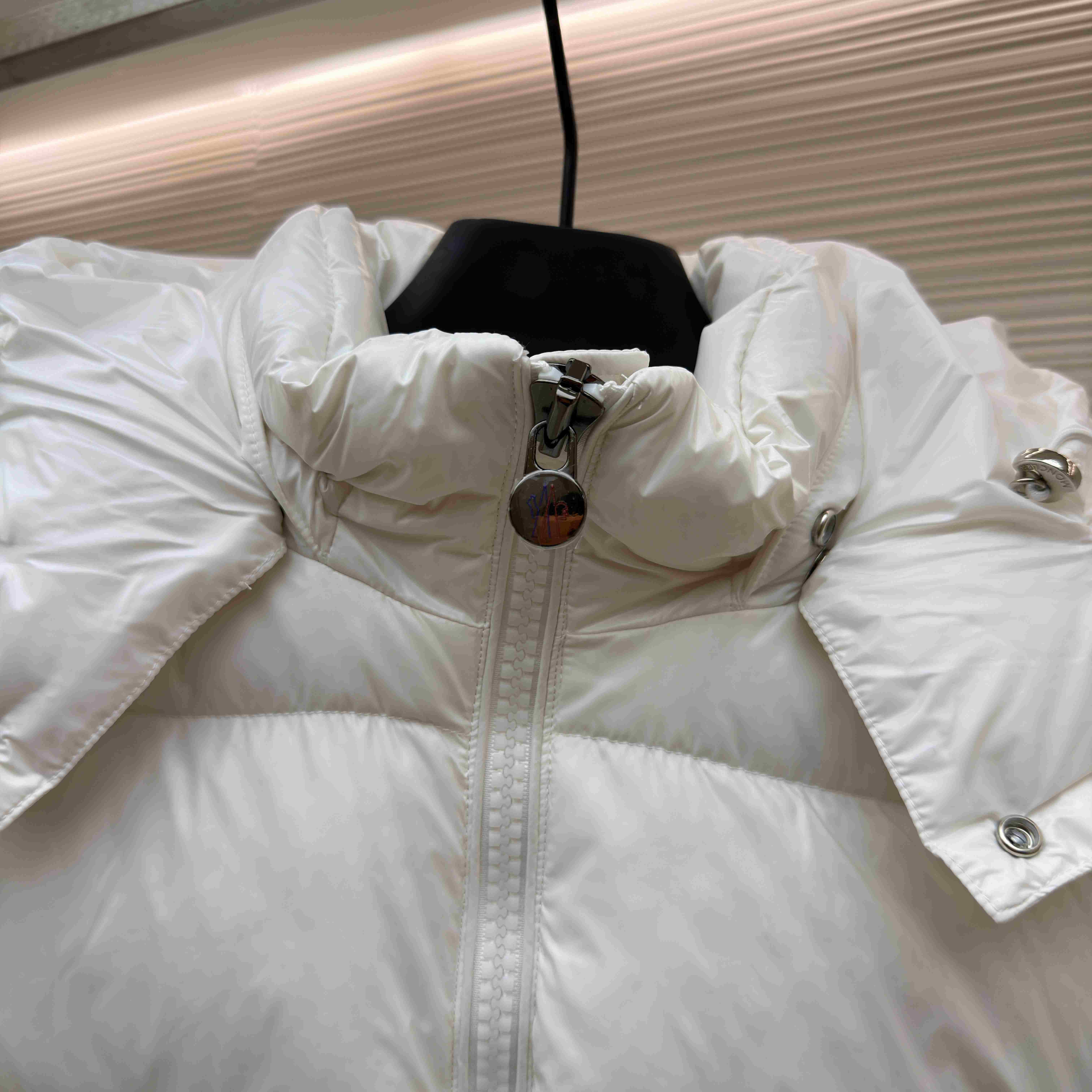 Moncler Maya Hooded Short Down Jacket - DesignerGu