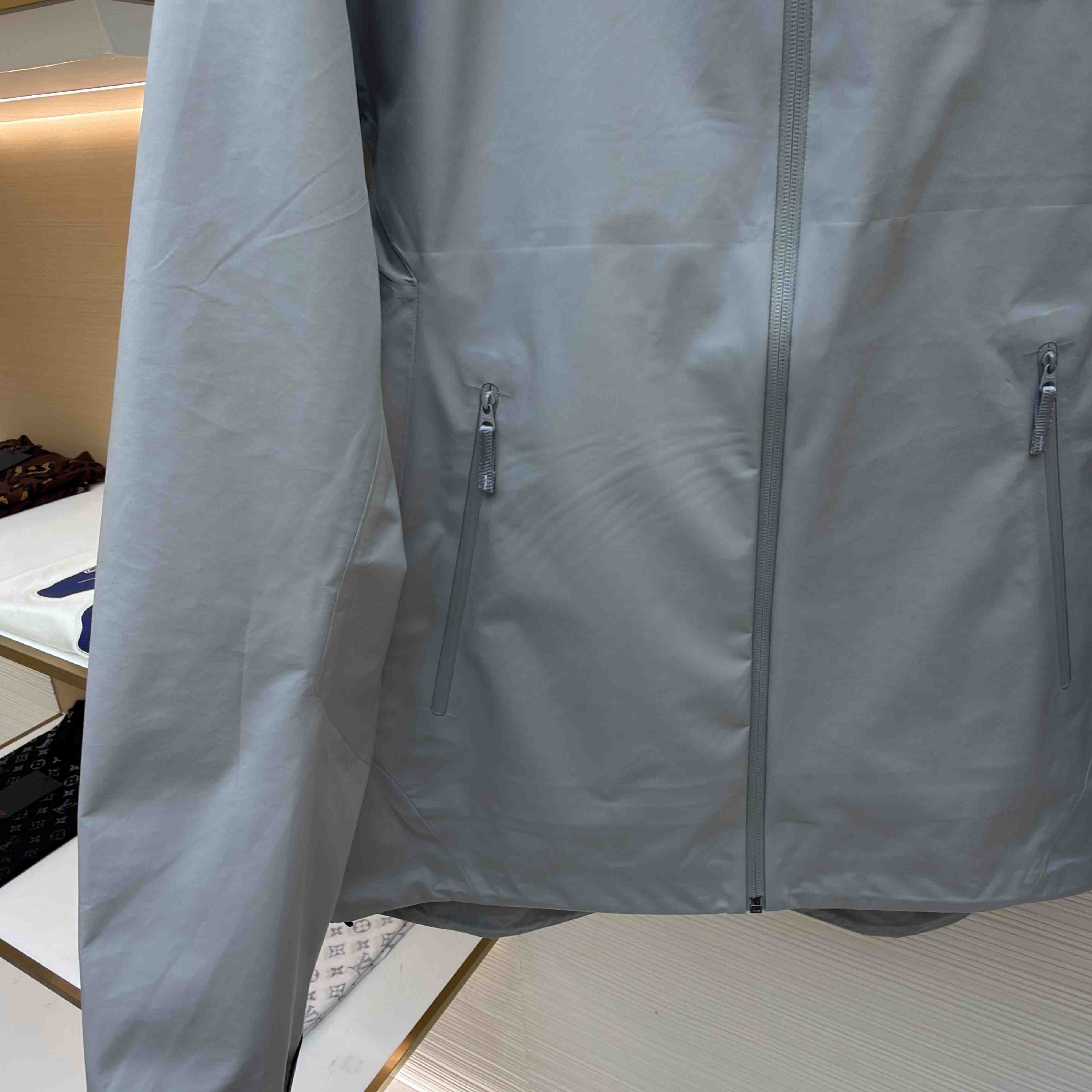 Arc'teryx Beta LT Jacket  - DesignerGu