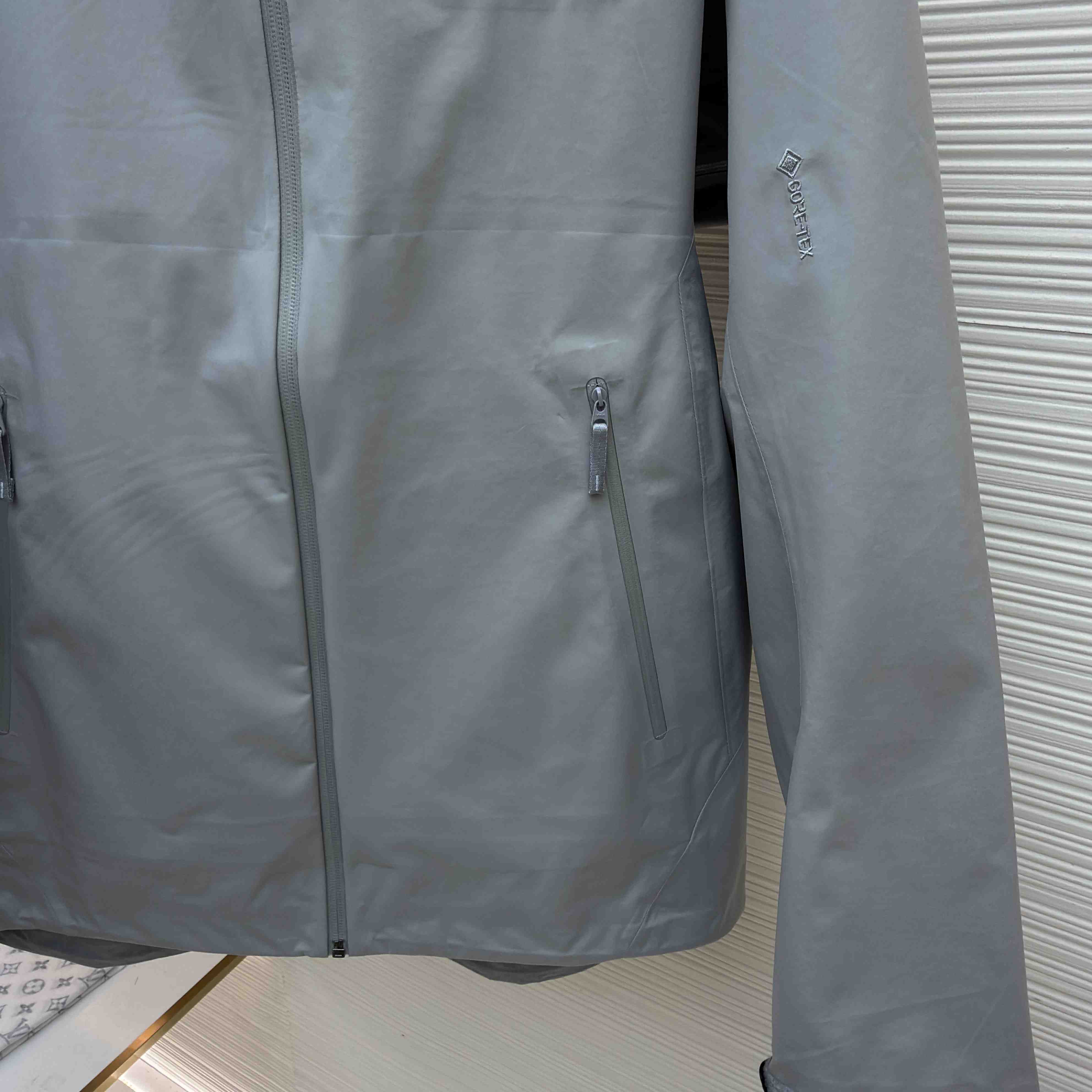 Arc'teryx Beta LT Jacket  - DesignerGu