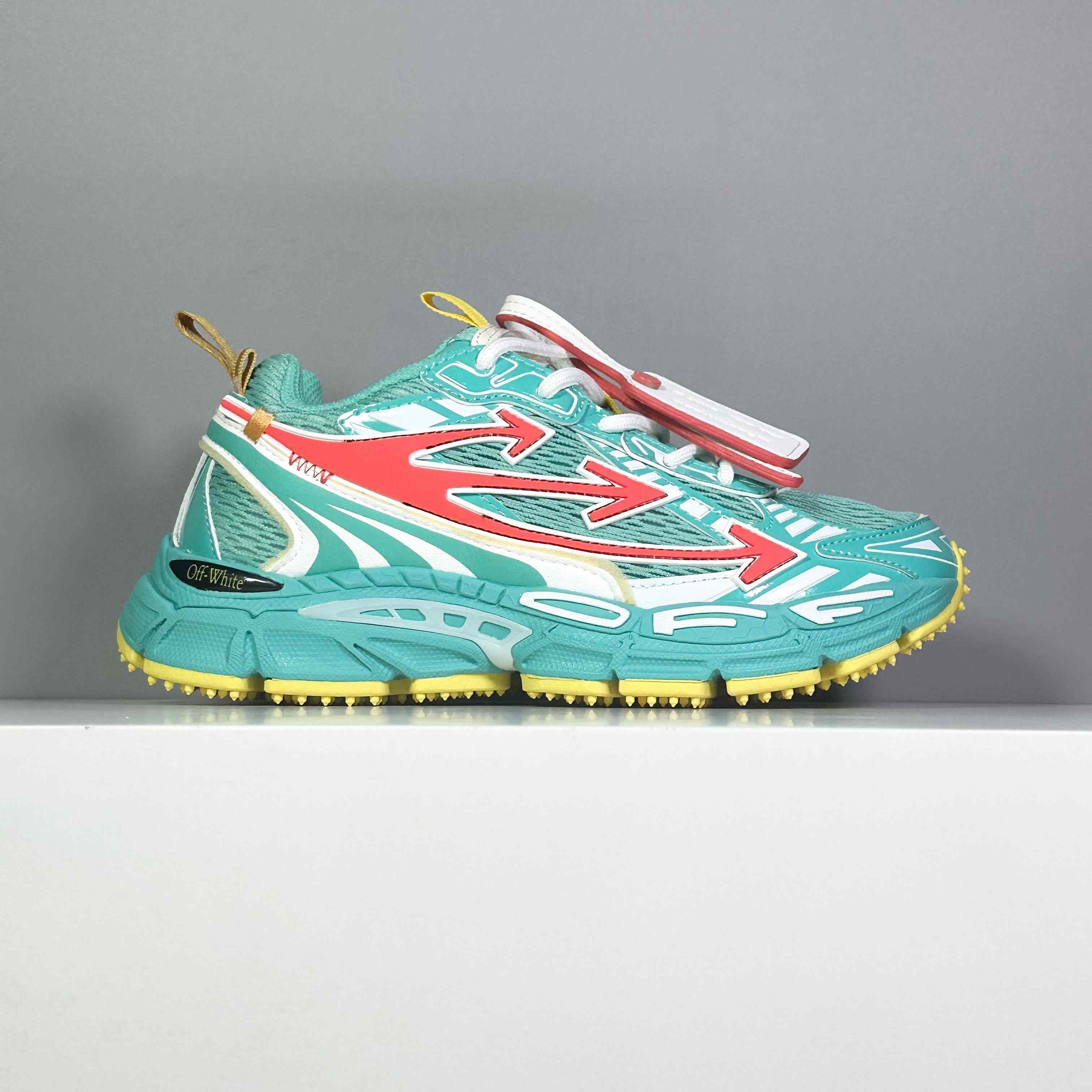 Off-White Be Right Back Lace-Up Sneakers - DesignerGu