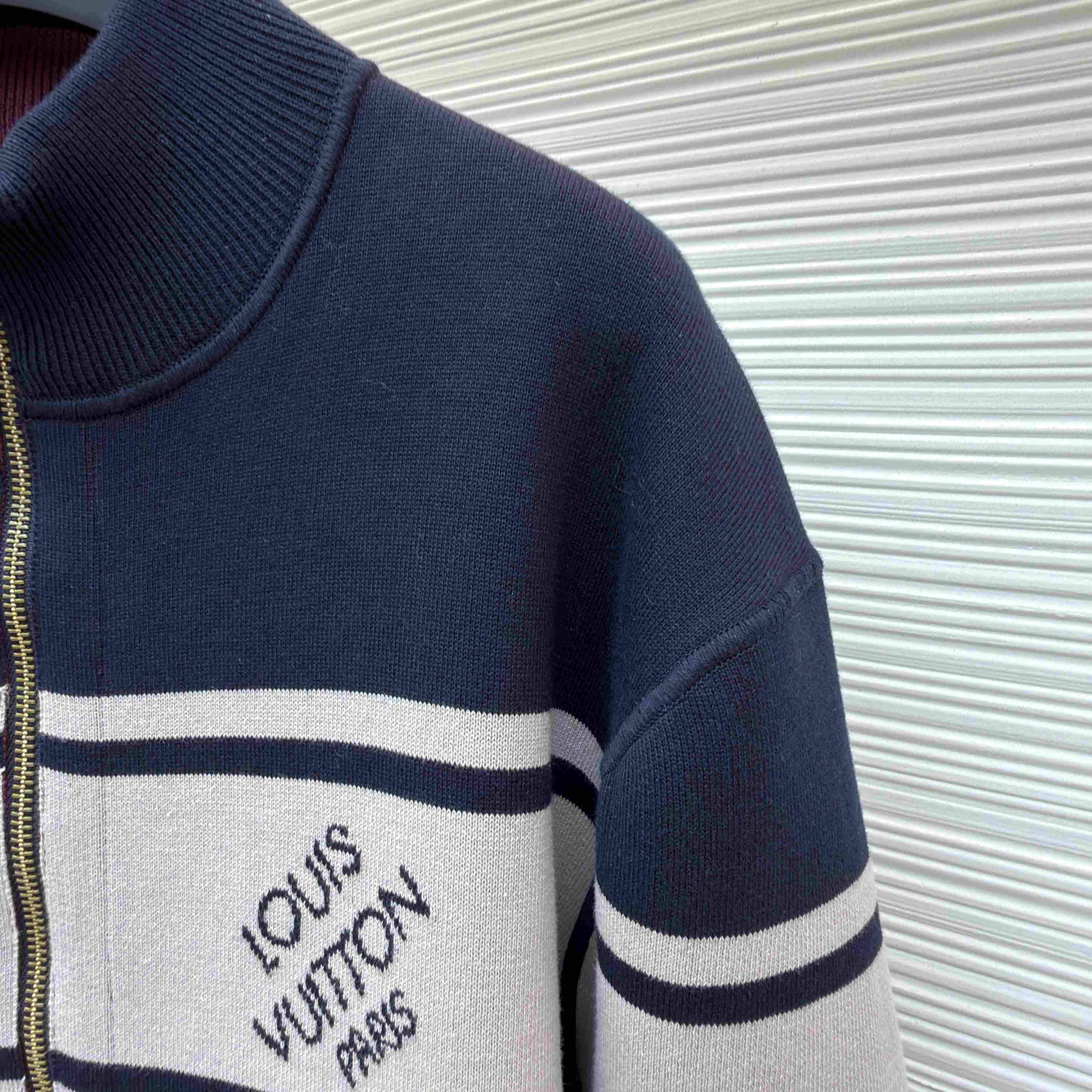 Louis Vuitton Double Face Reversible Jacquard Track Top 1AKLUS - DesignerGu