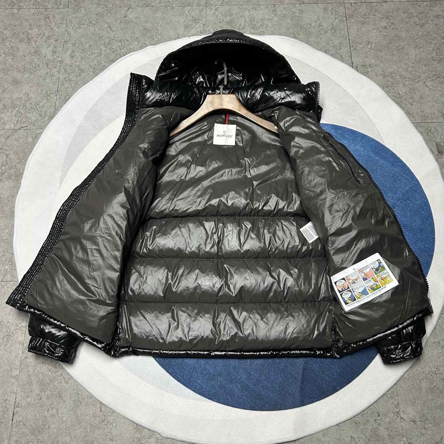 Moncler Maya Hooded Short Down Jacket - DesignerGu