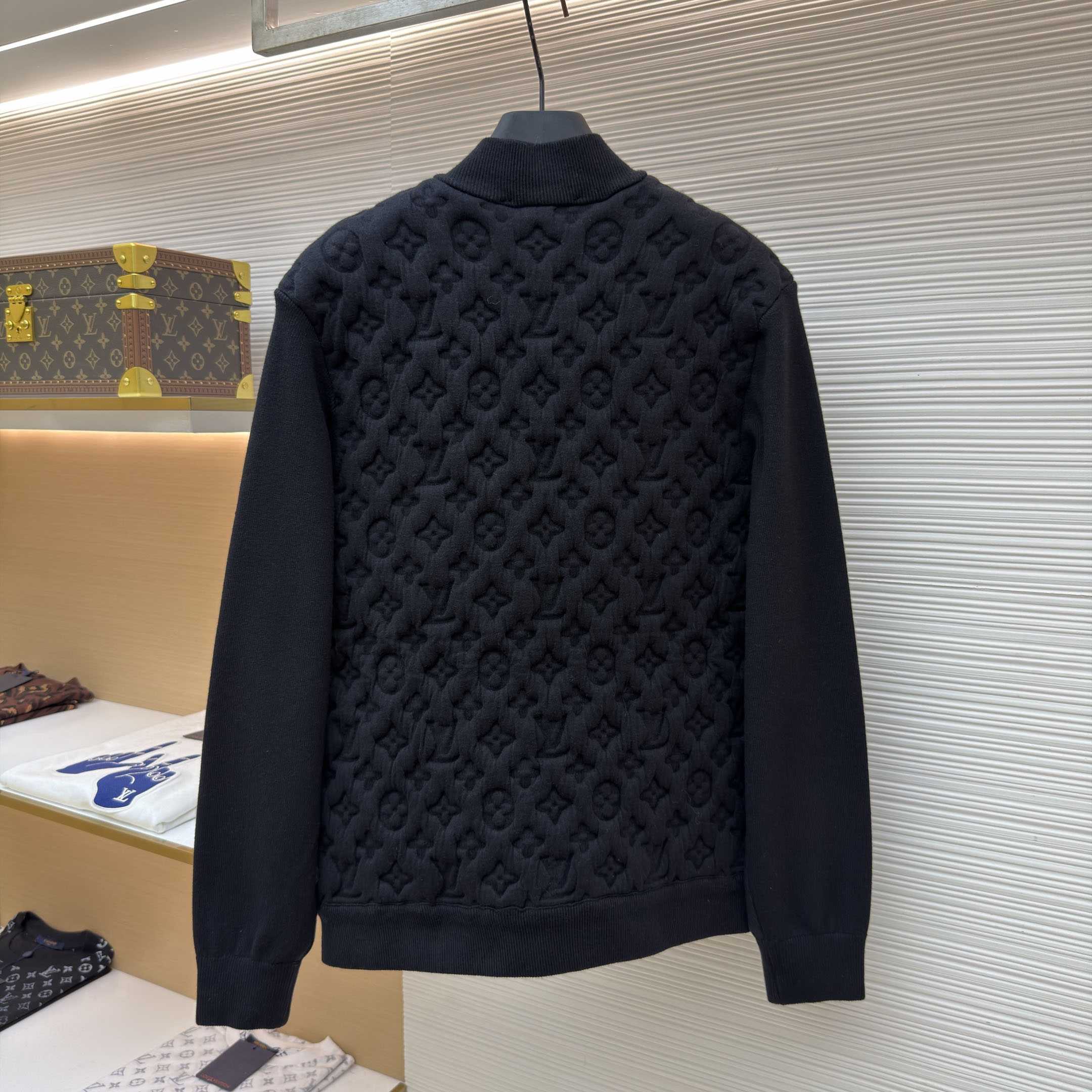 Louis Vuitton Monogram Padded Wool Blend Bomber 1AGJV7 - DesignerGu