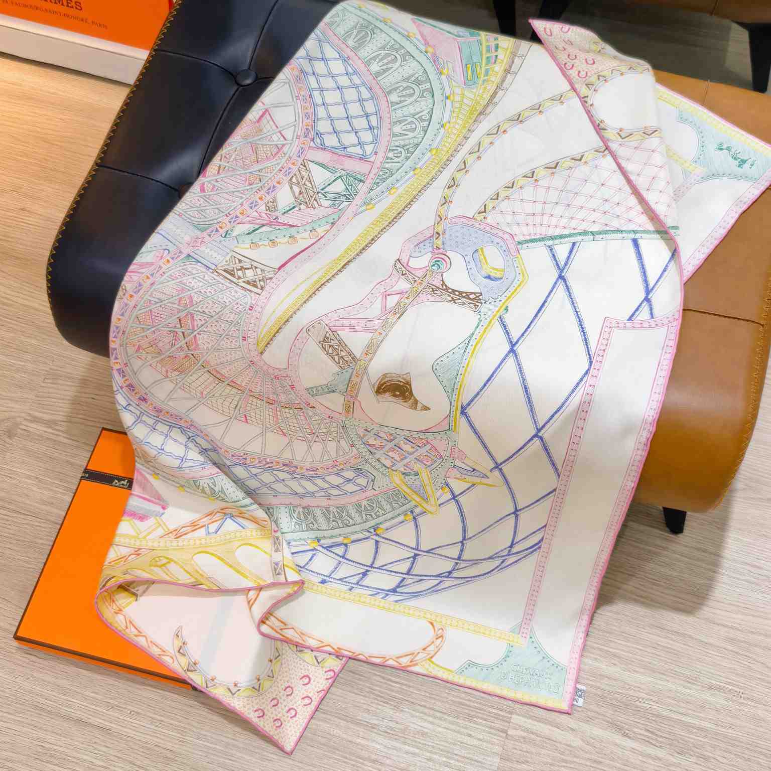 Hermes Chevaux d'Hephaistos Scarf 90 - DesignerGu