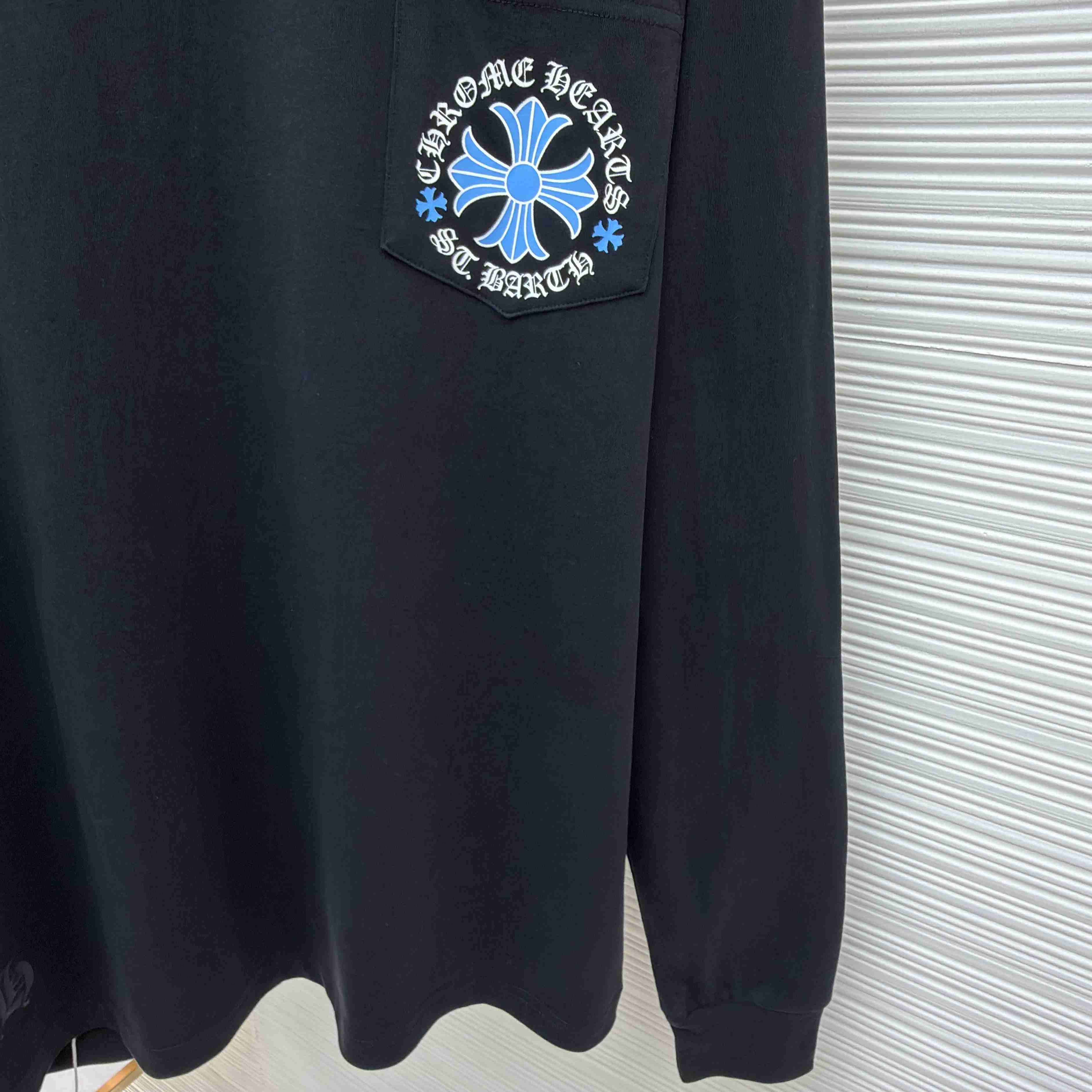 Chrome Hearts  St. Barth Horseshoe Logo Long Sleeve Pocket T-Shirt - DesignerGu